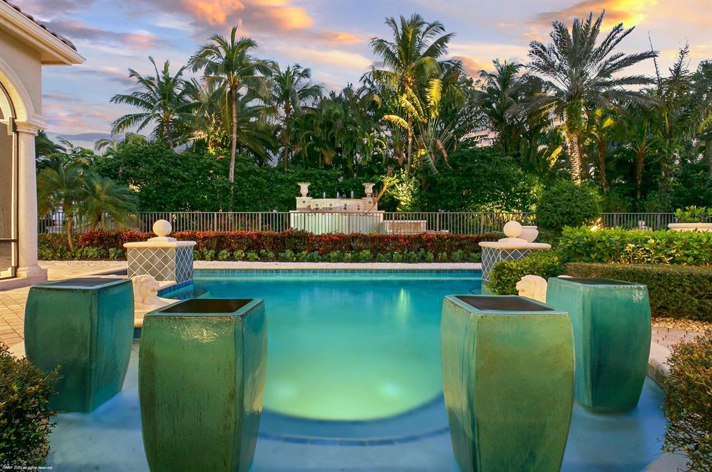 OLD PALM 4 - Residential