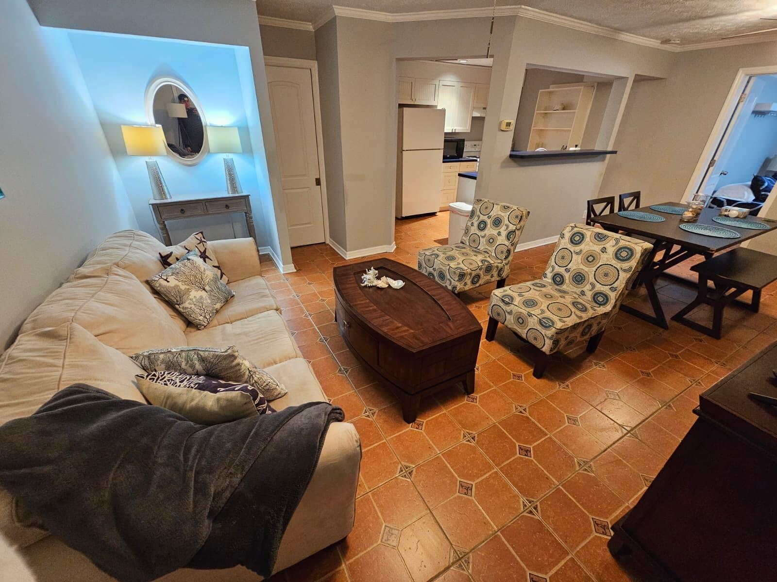 JENSEN BEACH HOMESITES - Residential Lease