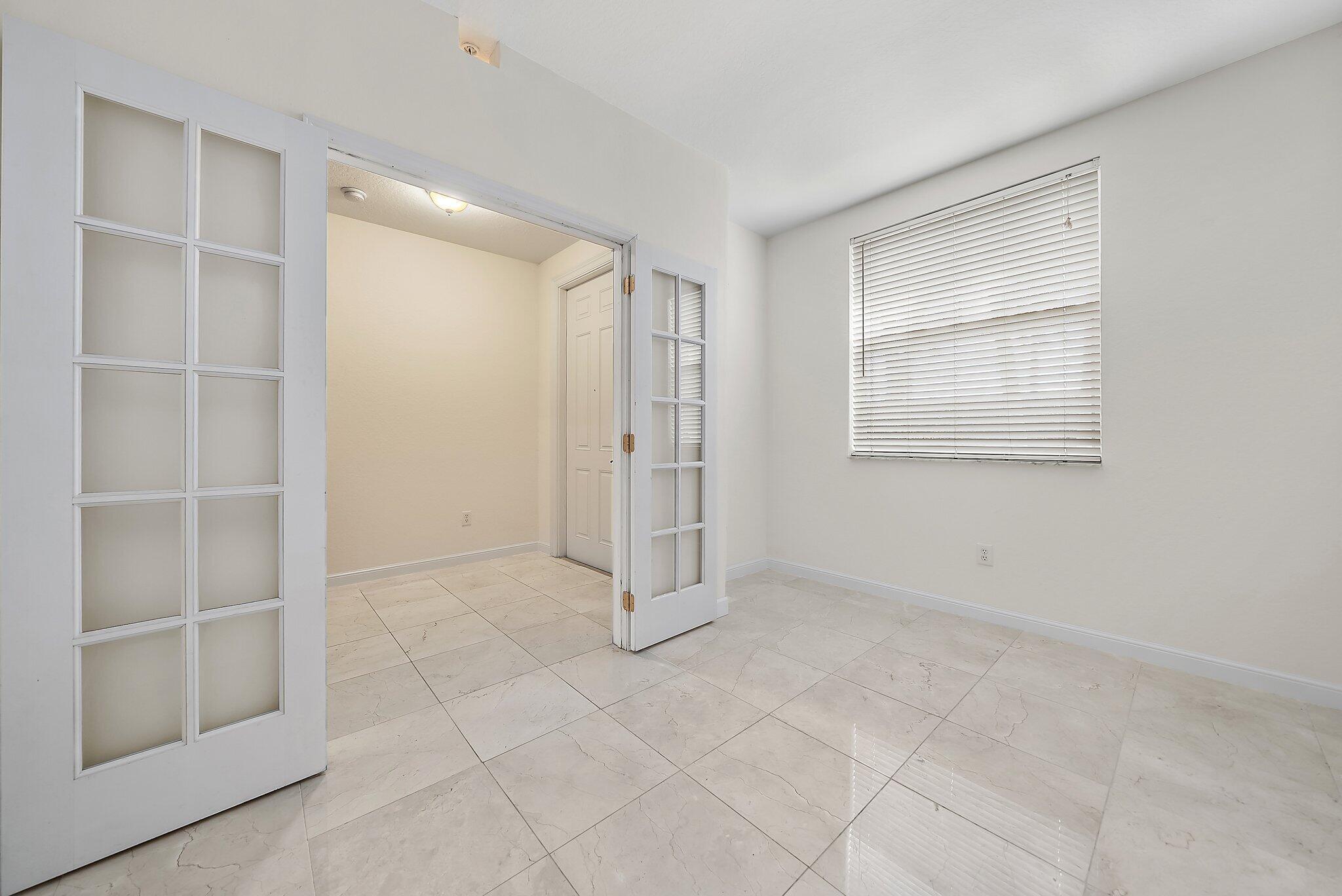 CITYSIDE CONDO - Residential Lease