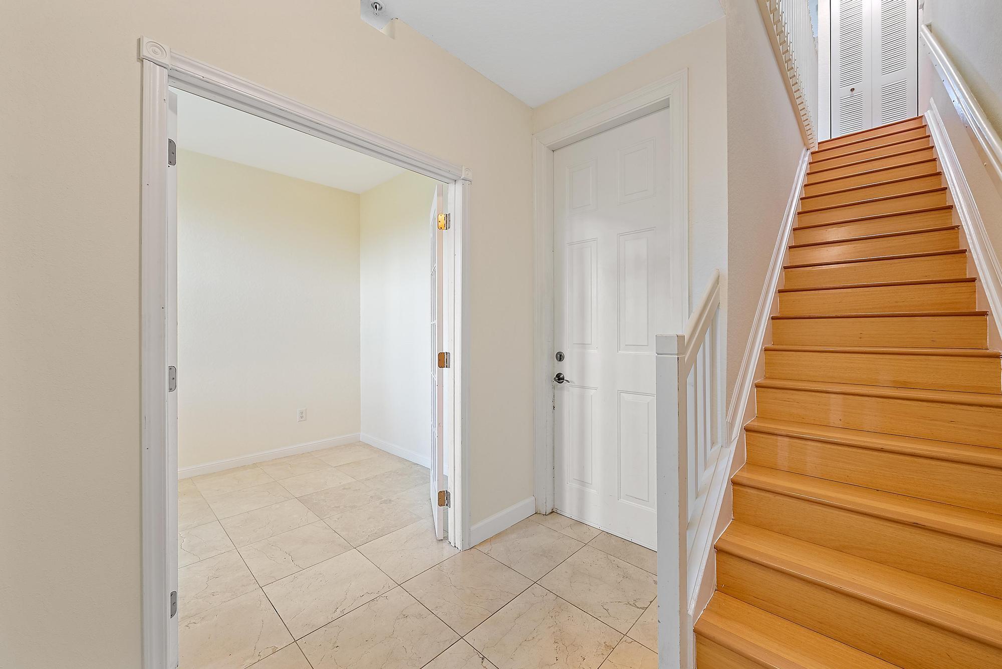 CITYSIDE CONDO - Residential Lease