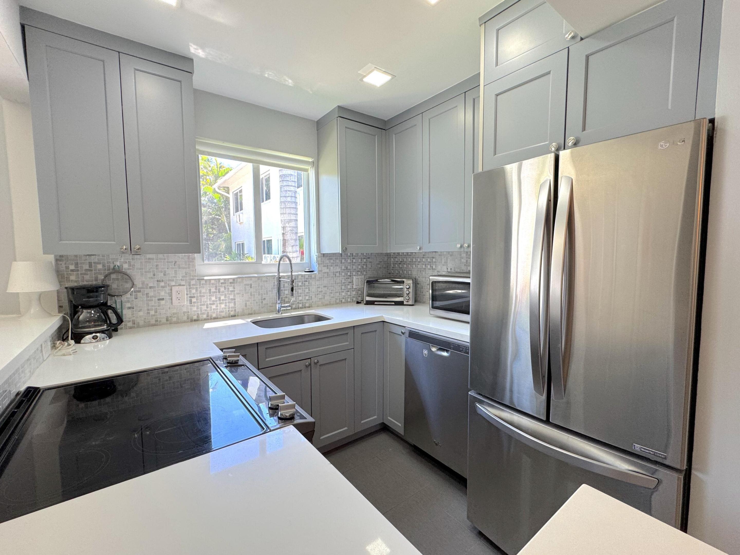 BEACHSIDE APTS CO-OP - Residential