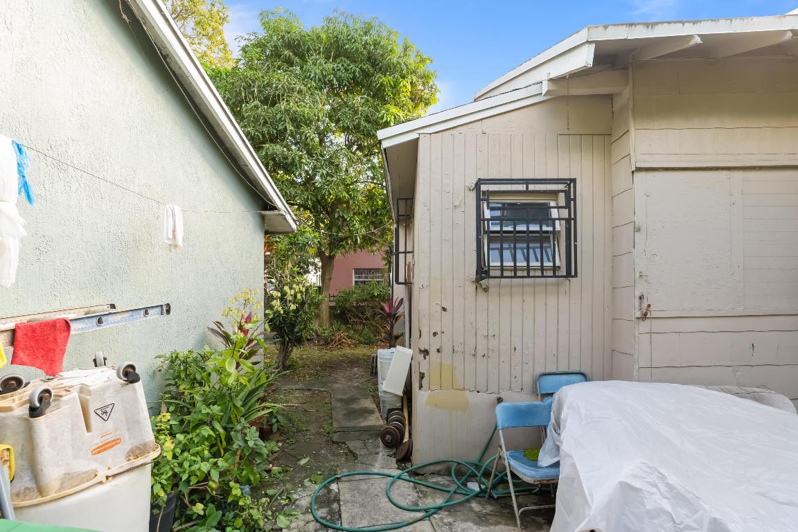 LITTLE RIVER GARDENS AMD - Residential Income