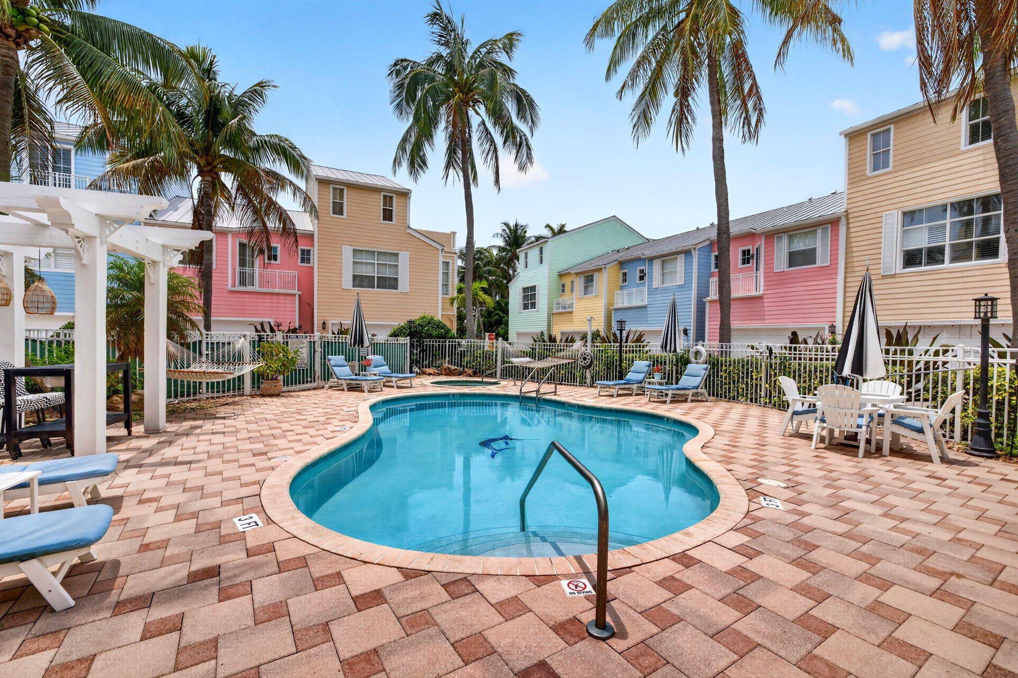 LIGHTHOUSE POINT 2 SEC - Residential
