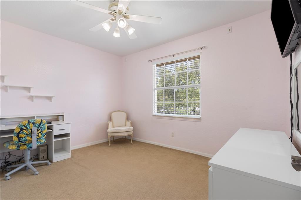GARDEN ISLES - Residential
