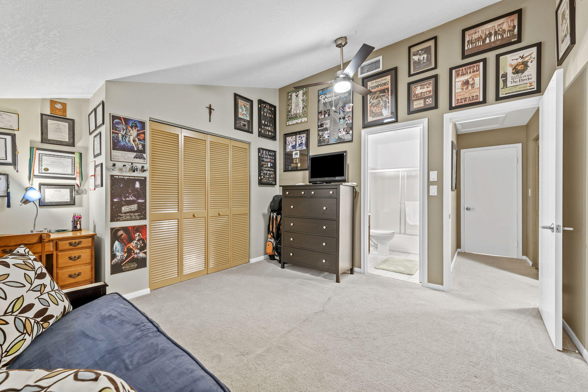 COBBLE EAST CONDO - Residential