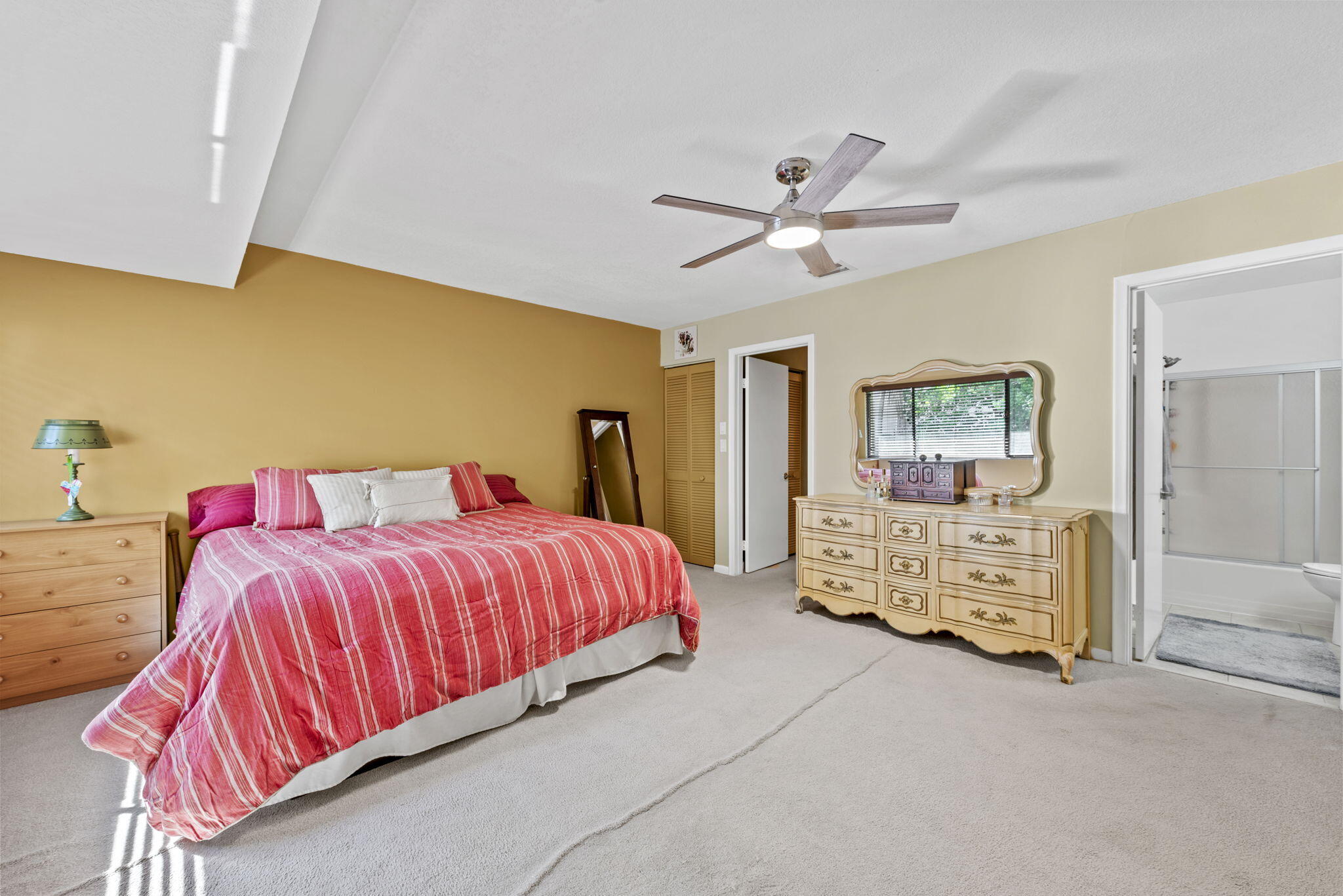 COBBLE EAST CONDO - Residential