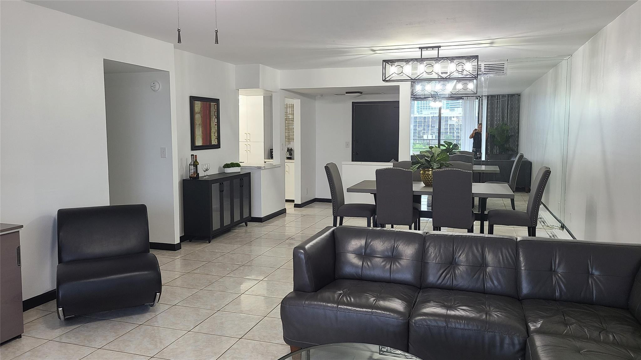 OLYMPUS CONDO PHASE - Residential Lease