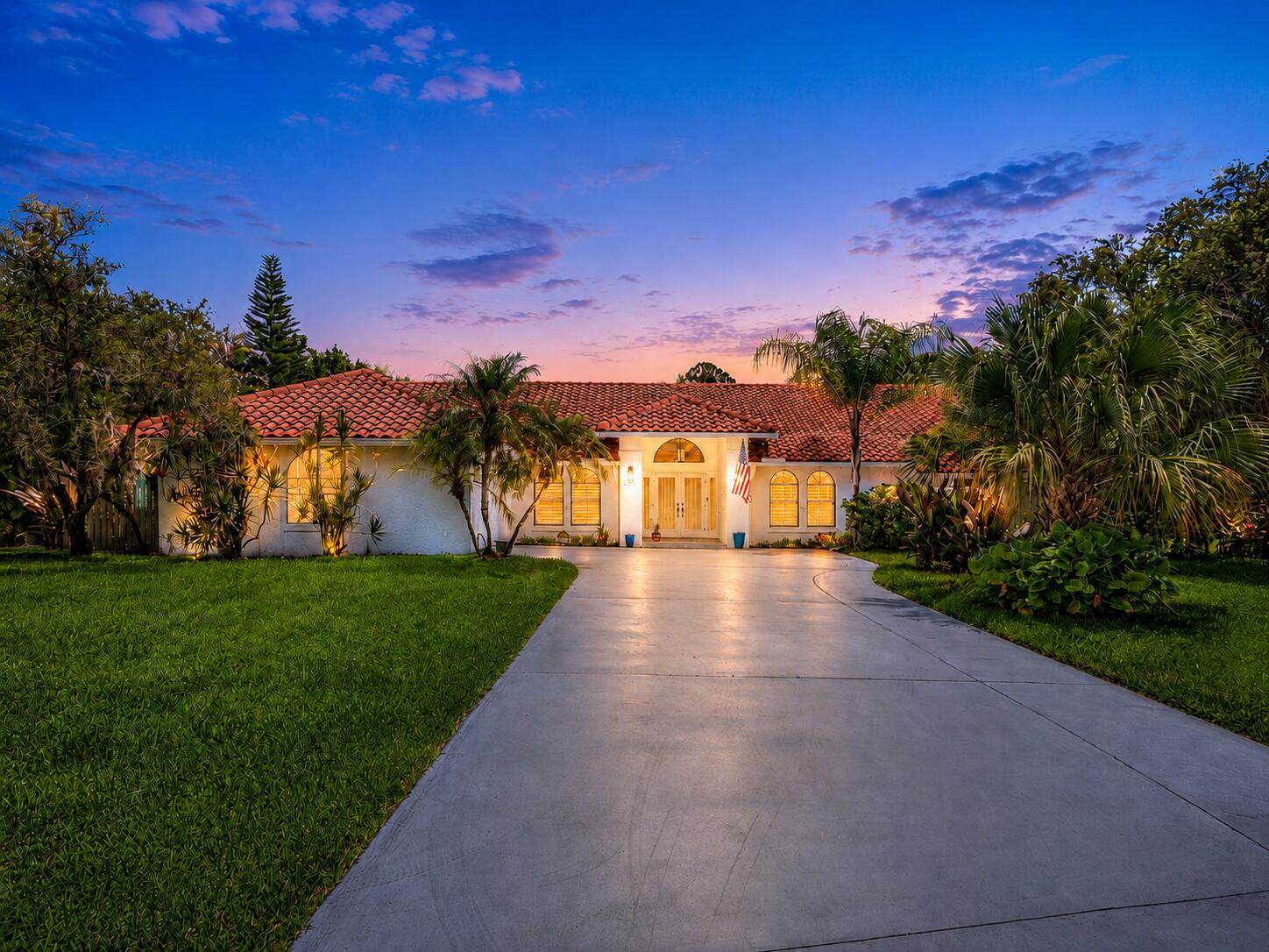 THE LINKS - Residential