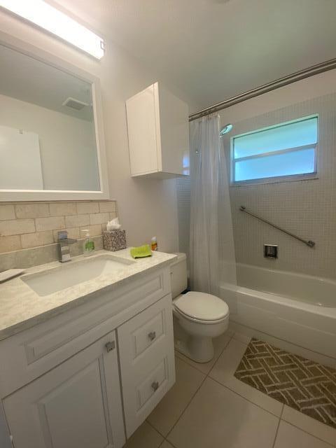 KINGS POINT WATERFORD CONDOS - Residential Lease