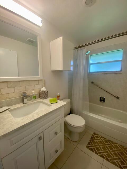 KINGS POINT WATERFORD CONDOS - Residential Lease