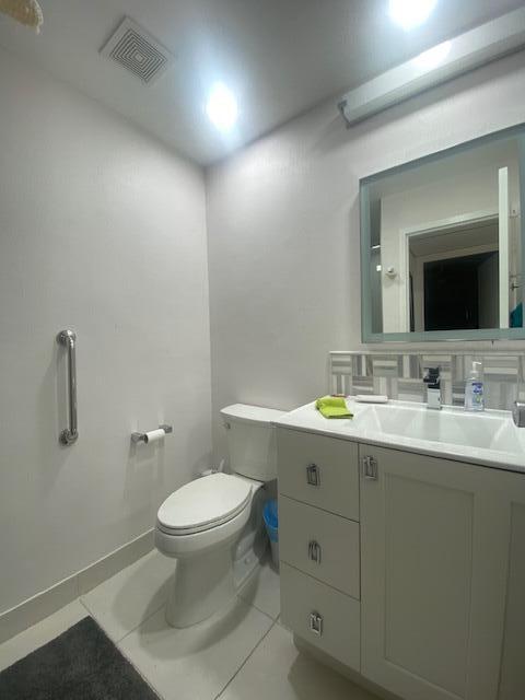 KINGS POINT WATERFORD CONDOS - Residential Lease