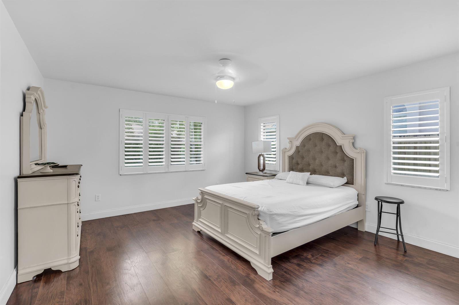 SUGAR POND MANOR OF WELLINGTON - Residential Lease