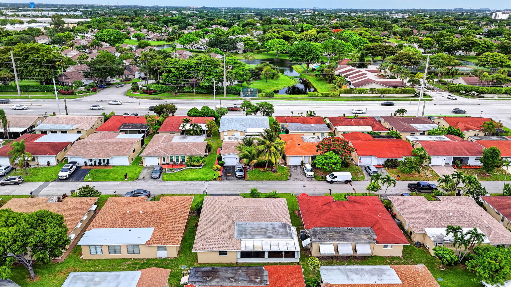 CRYSTAL LAKE 4TH SEC - Residential