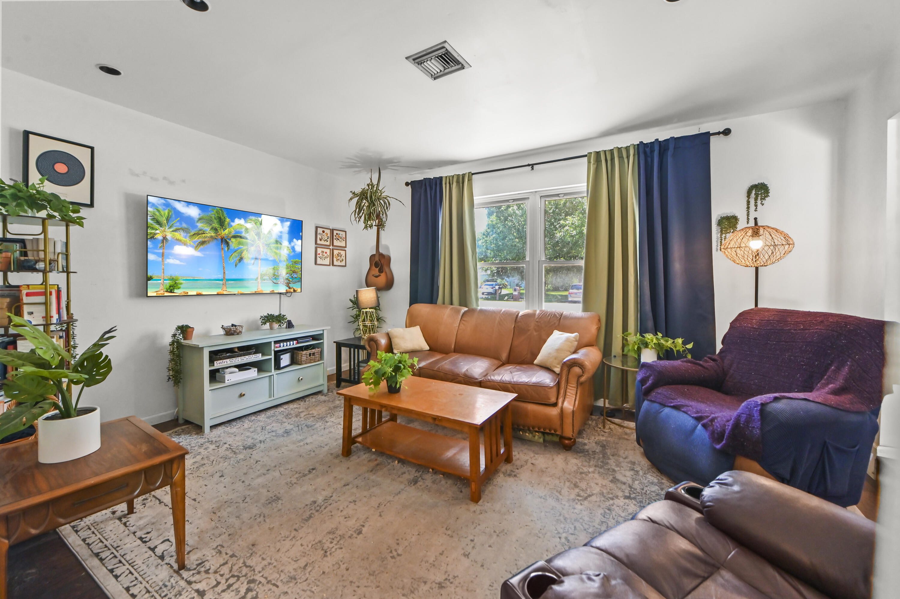 PALM BEACH NATL GOLF AND COUNTRY CLUB - Residential