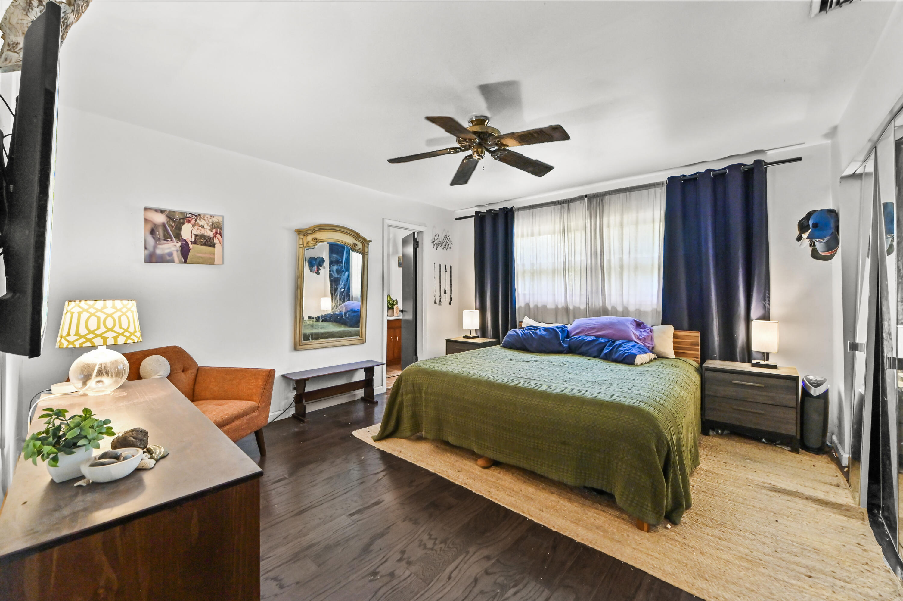 PALM BEACH NATL GOLF AND COUNTRY CLUB - Residential
