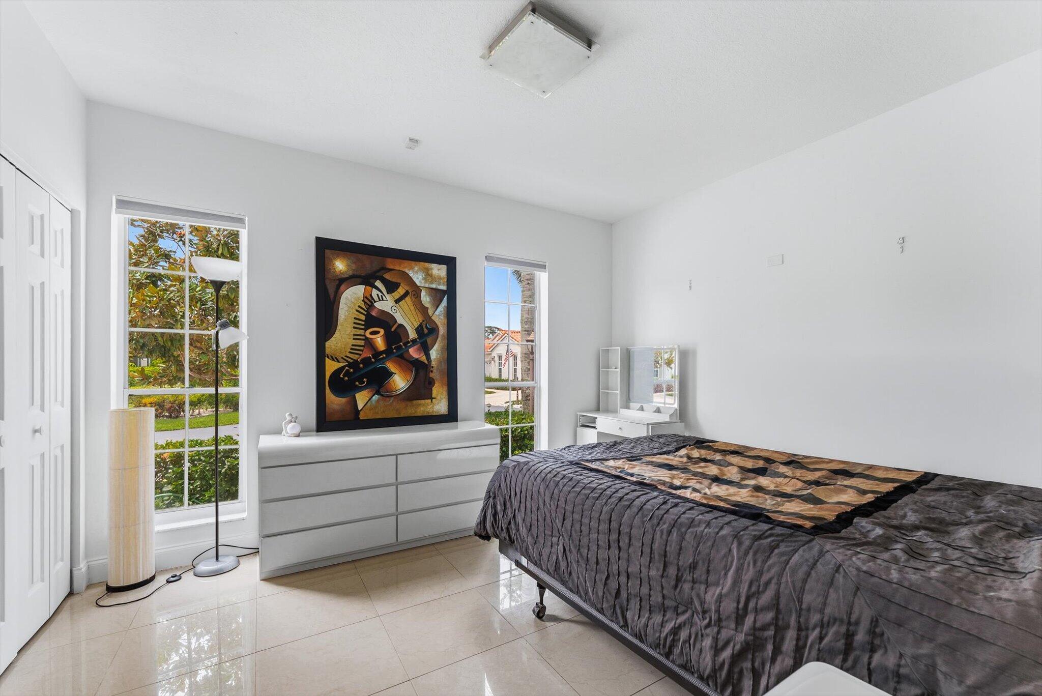 ANTIGUA POINT - Residential