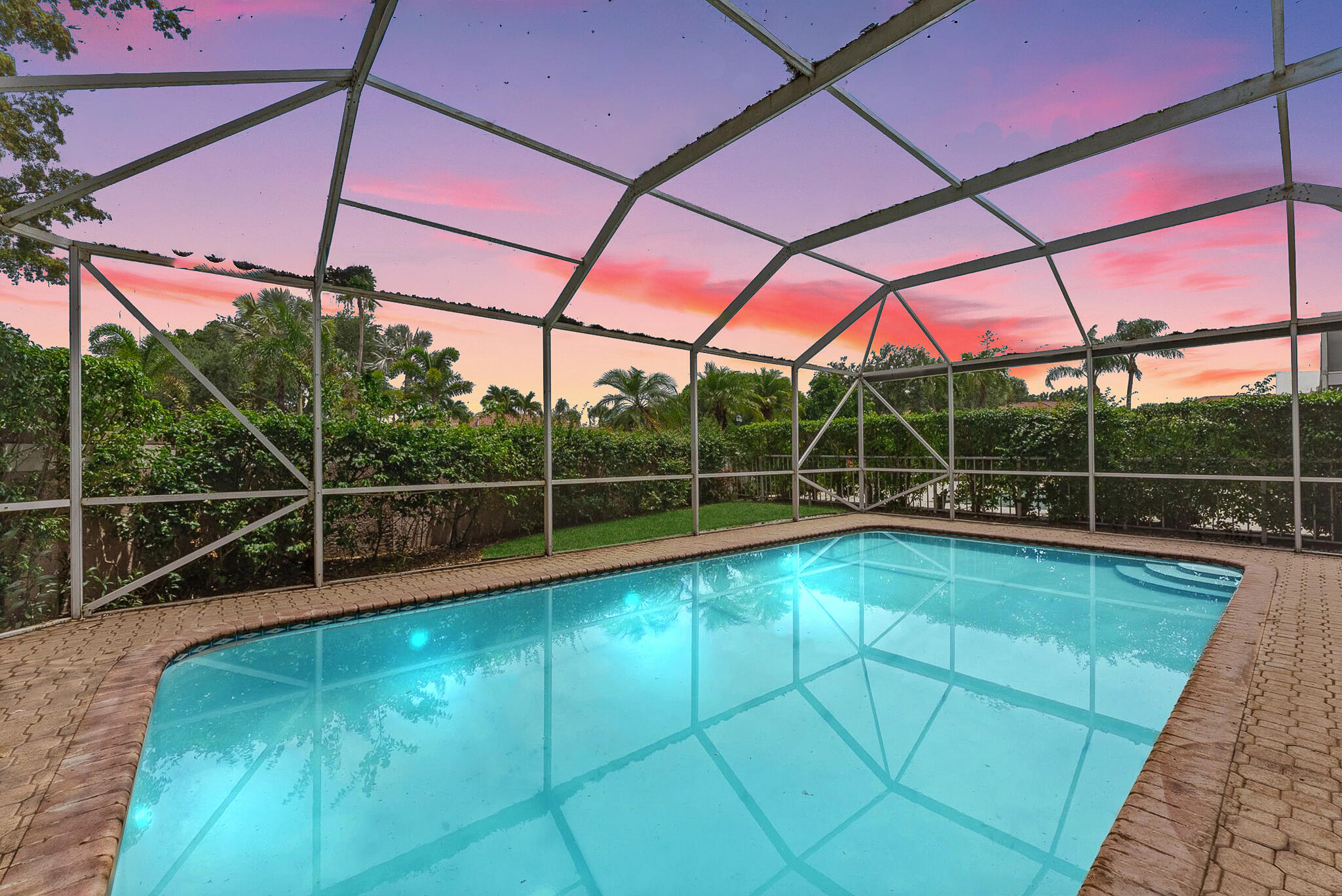 ANTIGUA POINT - Residential