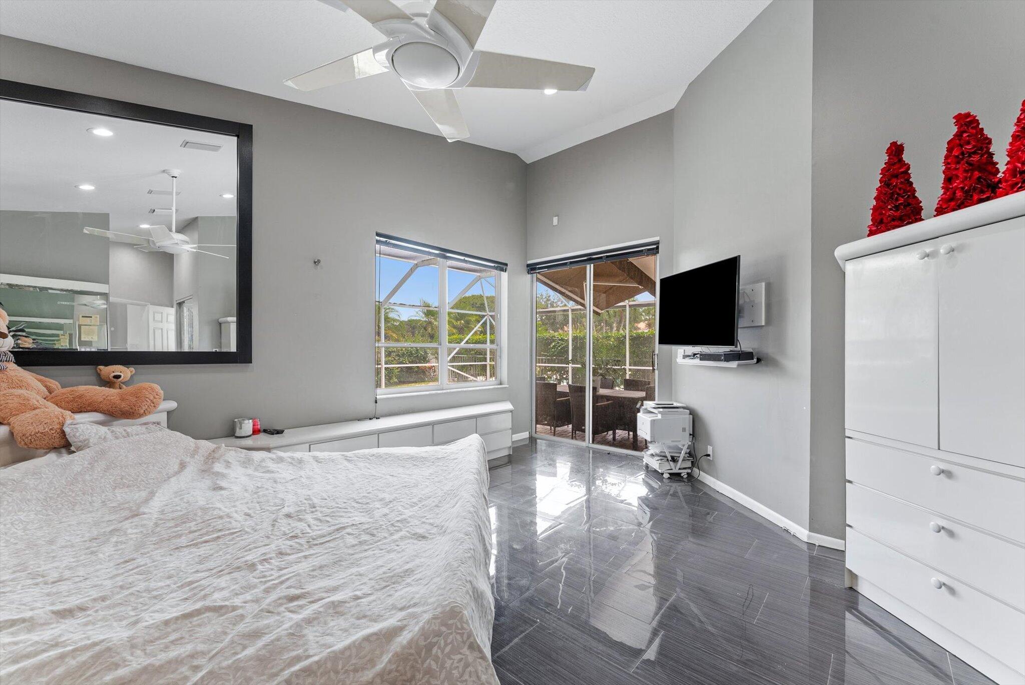 ANTIGUA POINT - Residential