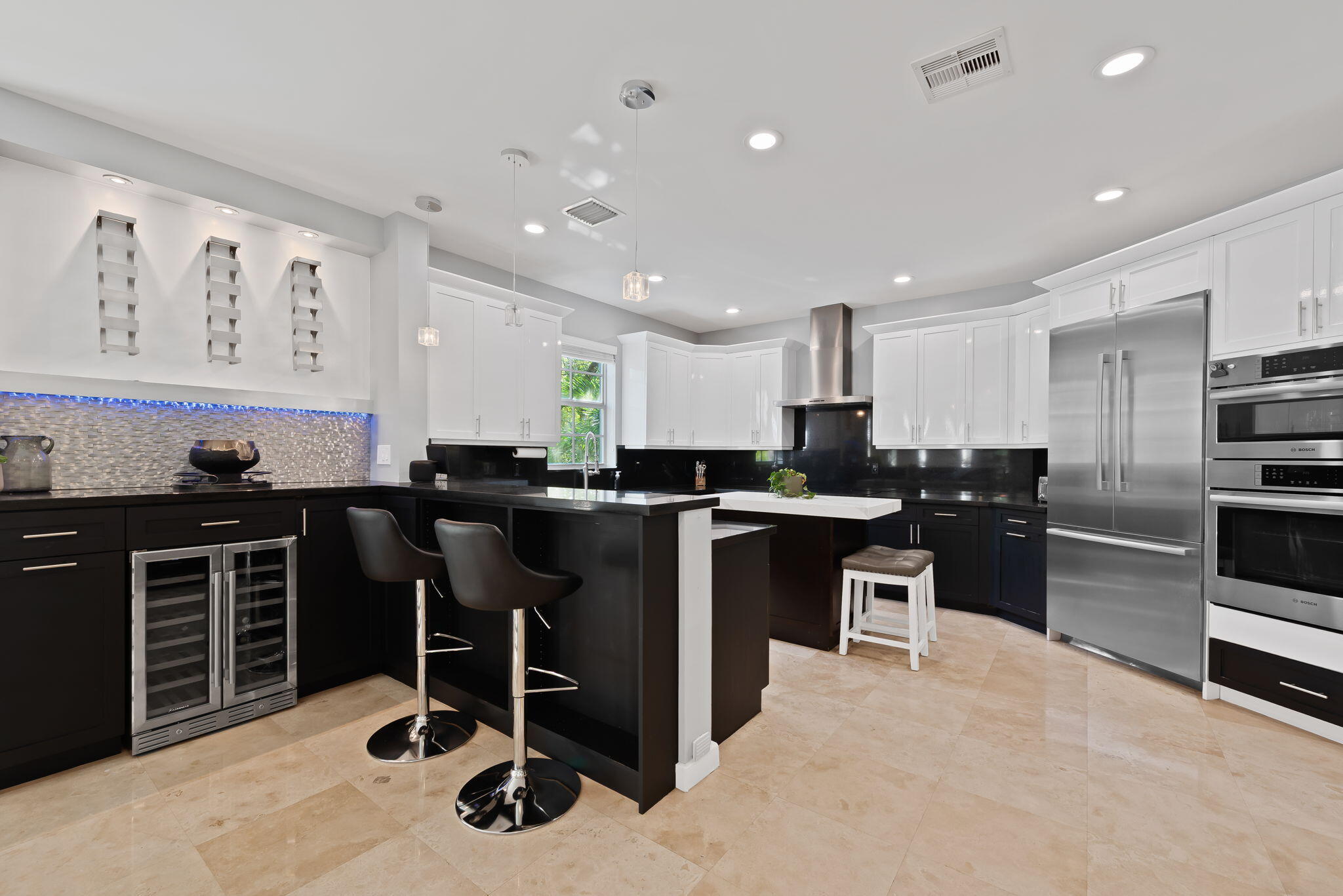 LAUDERDALE - Residential