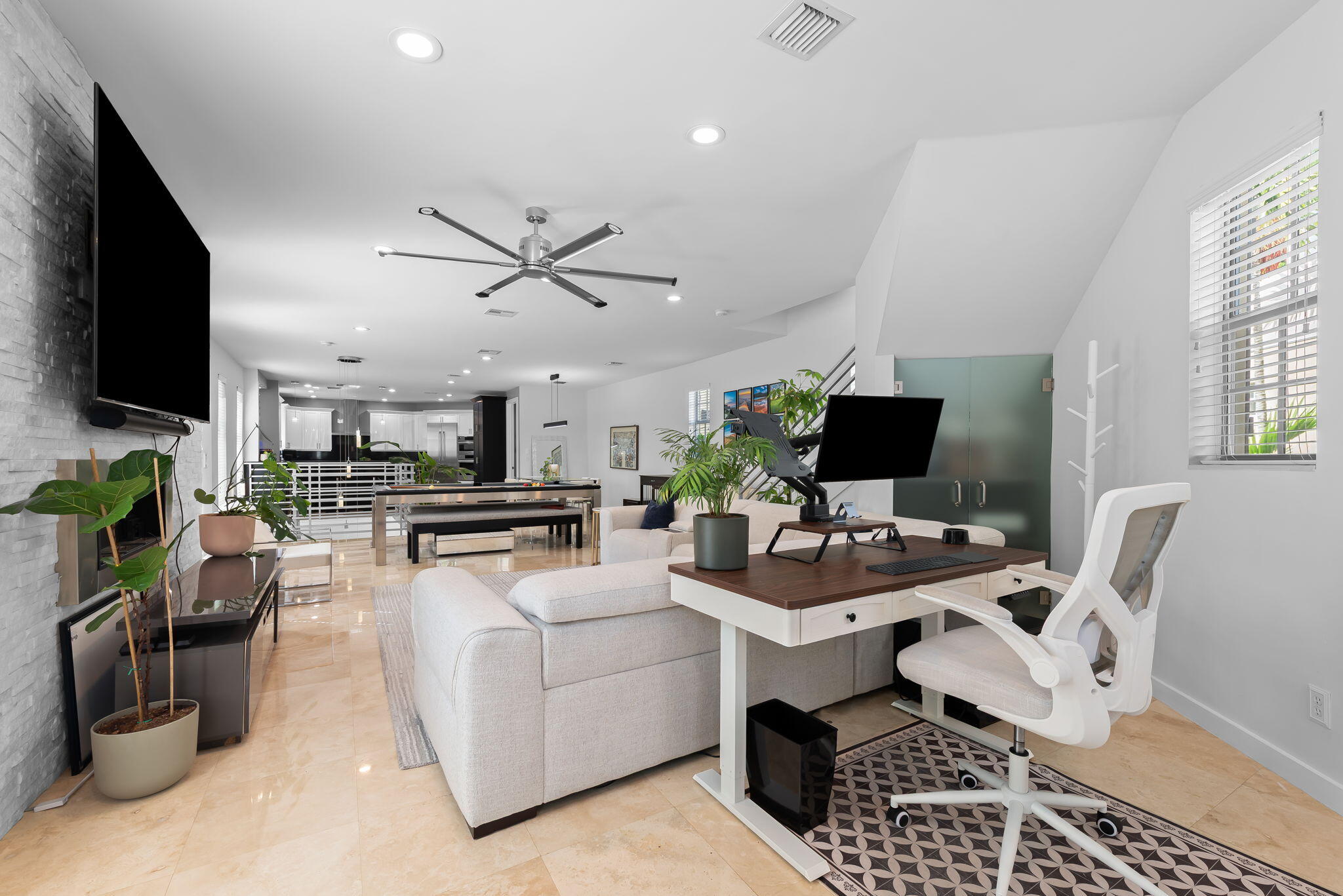 LAUDERDALE - Residential