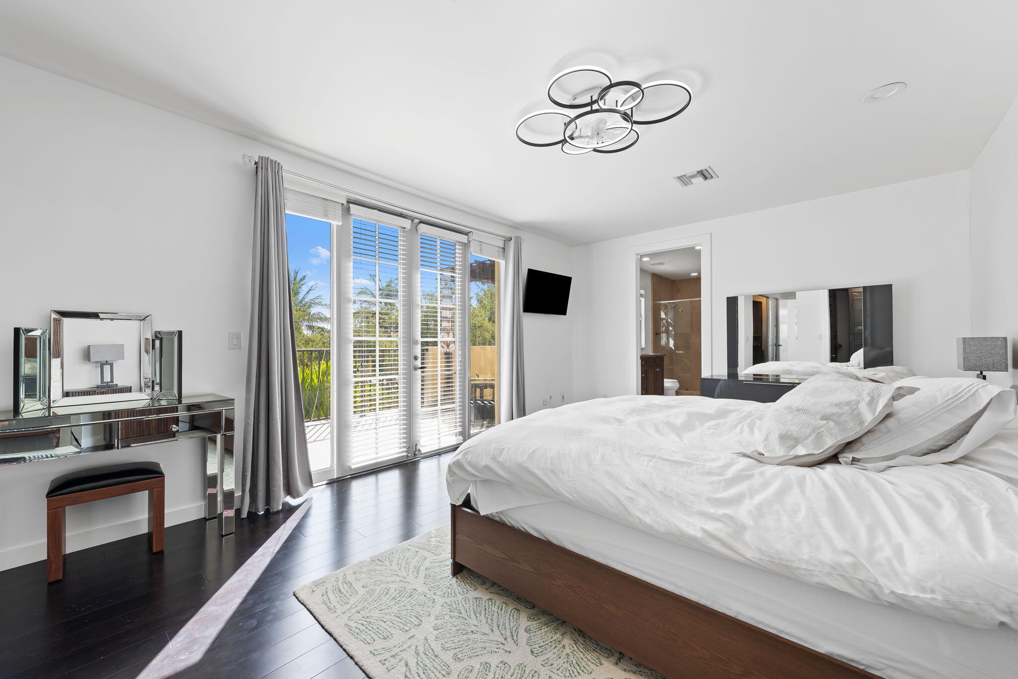 LAUDERDALE - Residential