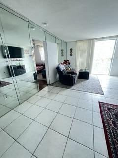 POINT EAST SEC III CONDO - Residential