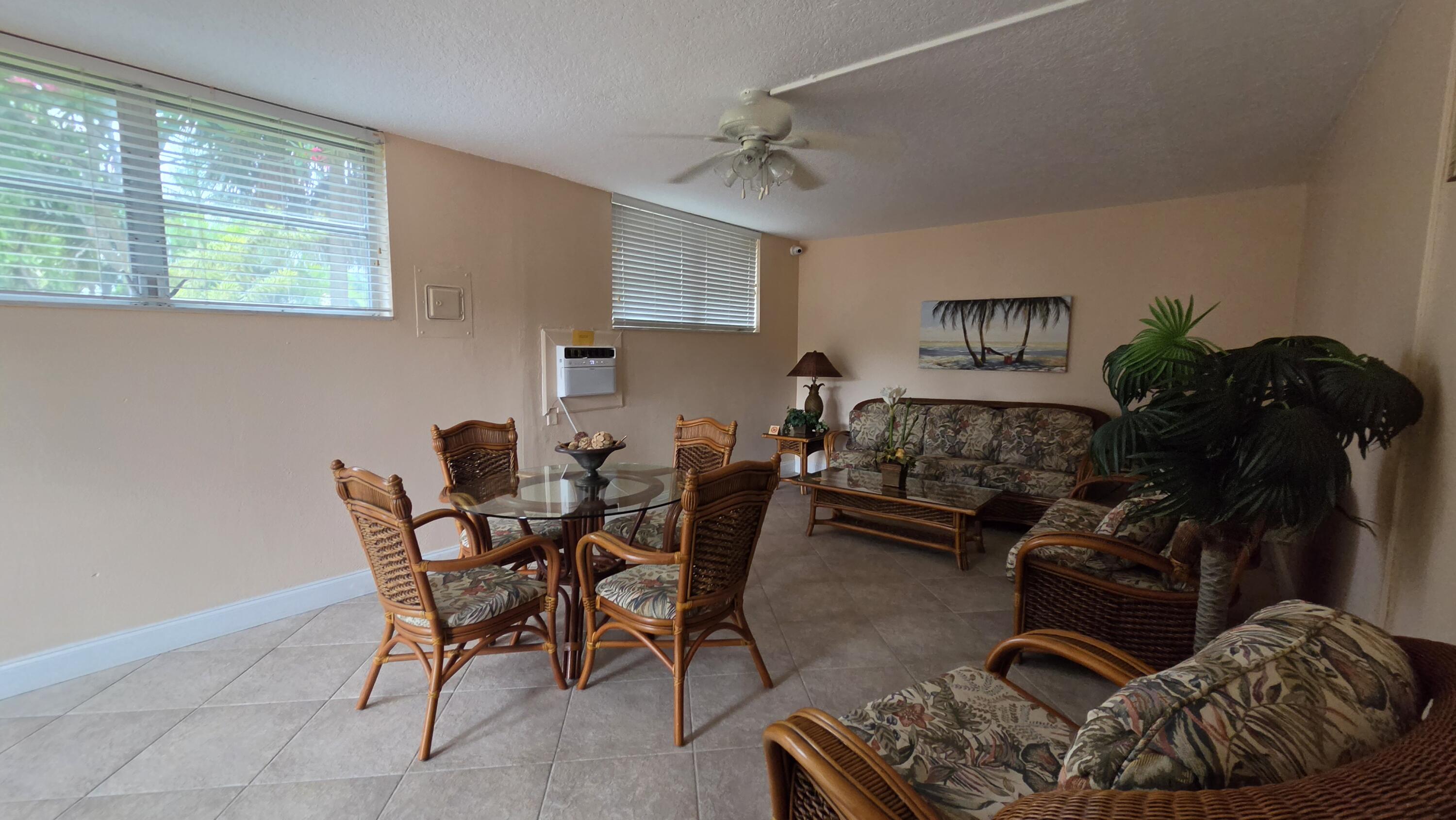CASA VERANO CONDO - Residential Lease