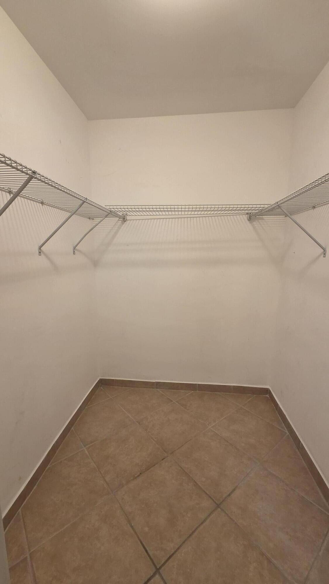 CASA VERANO CONDO - Residential Lease