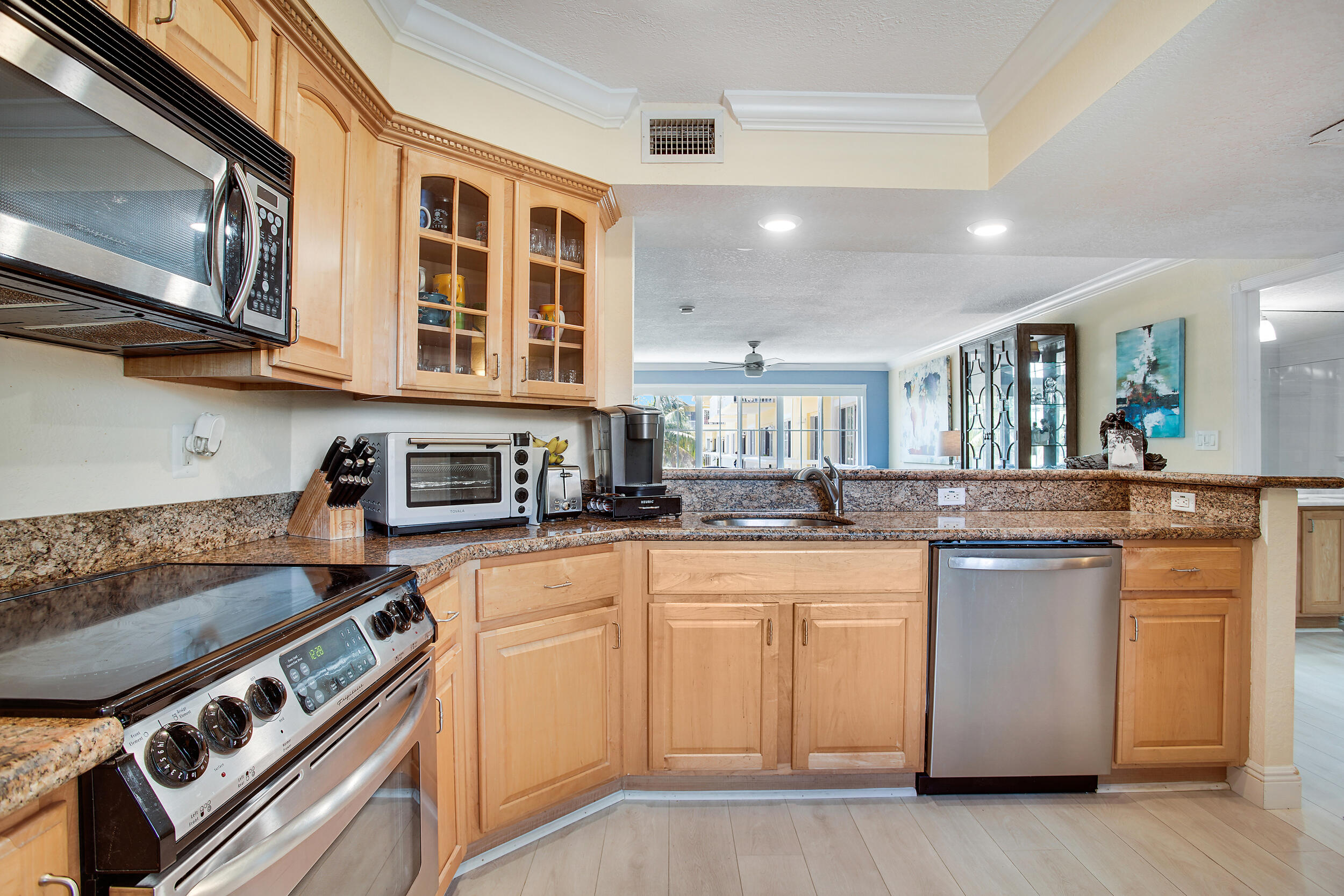 PINE CREST VILLAGE I AT - Residential