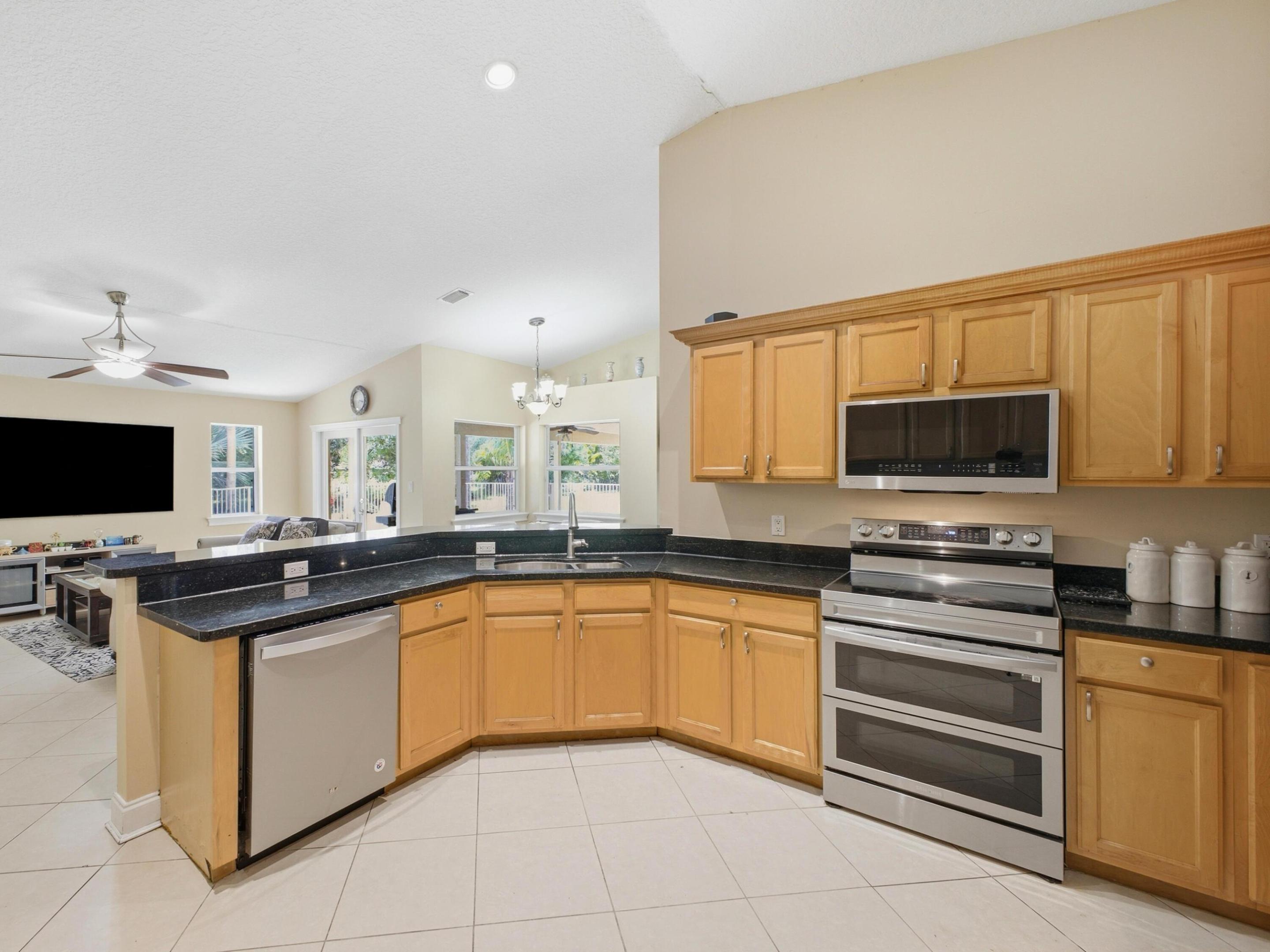 Acreage & Unrec - Residential