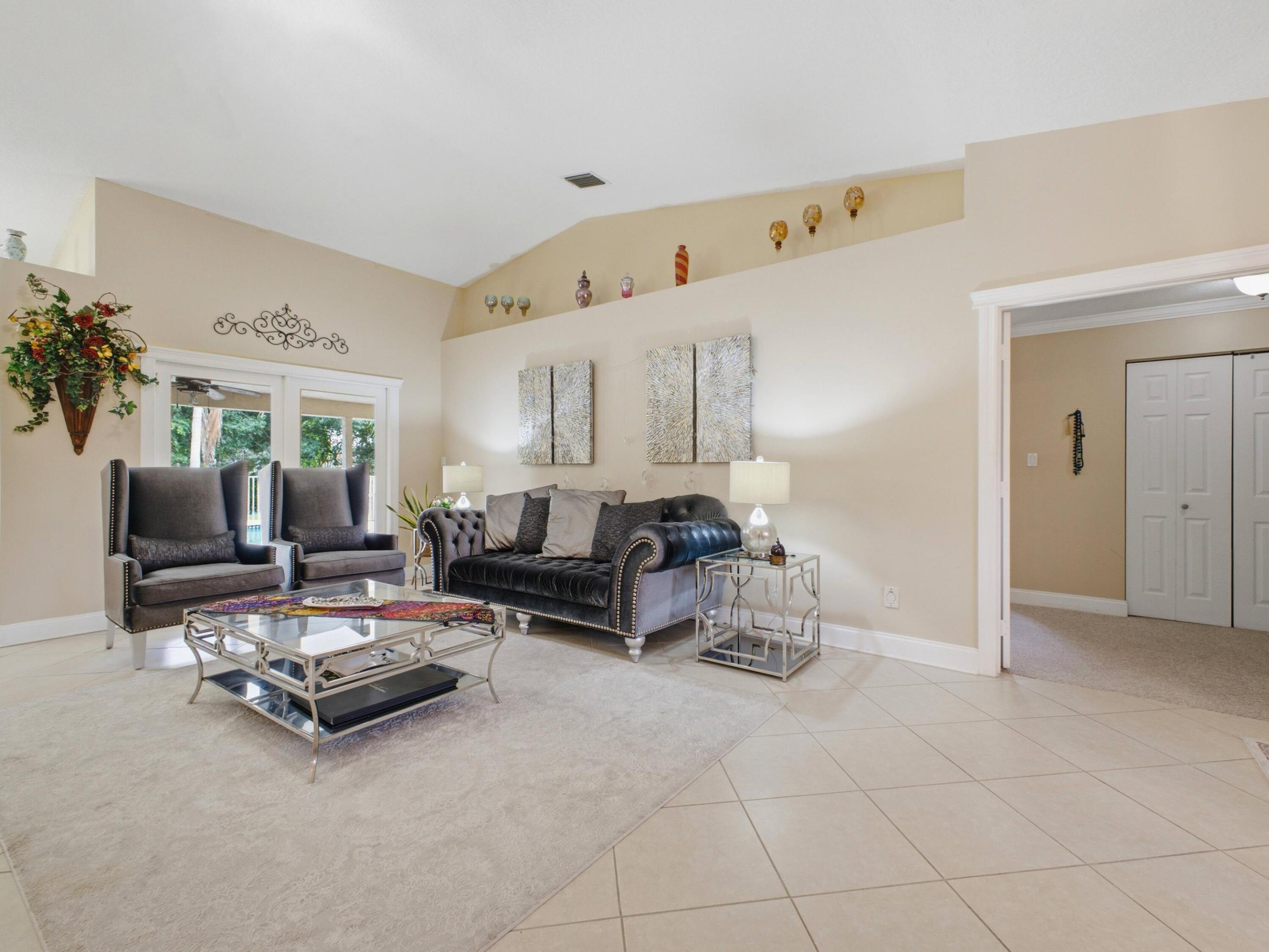 Acreage & Unrec - Residential