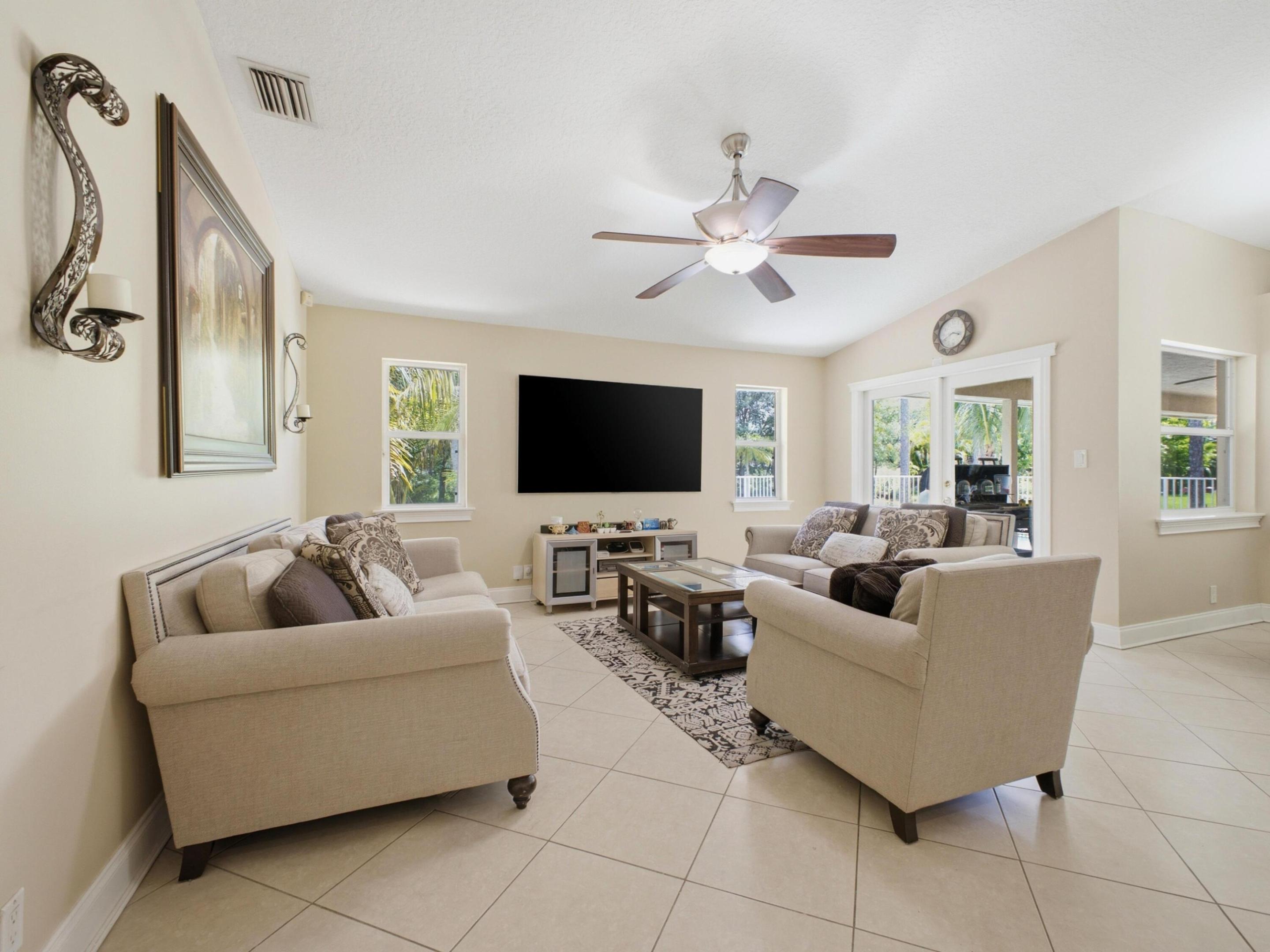 Acreage & Unrec - Residential