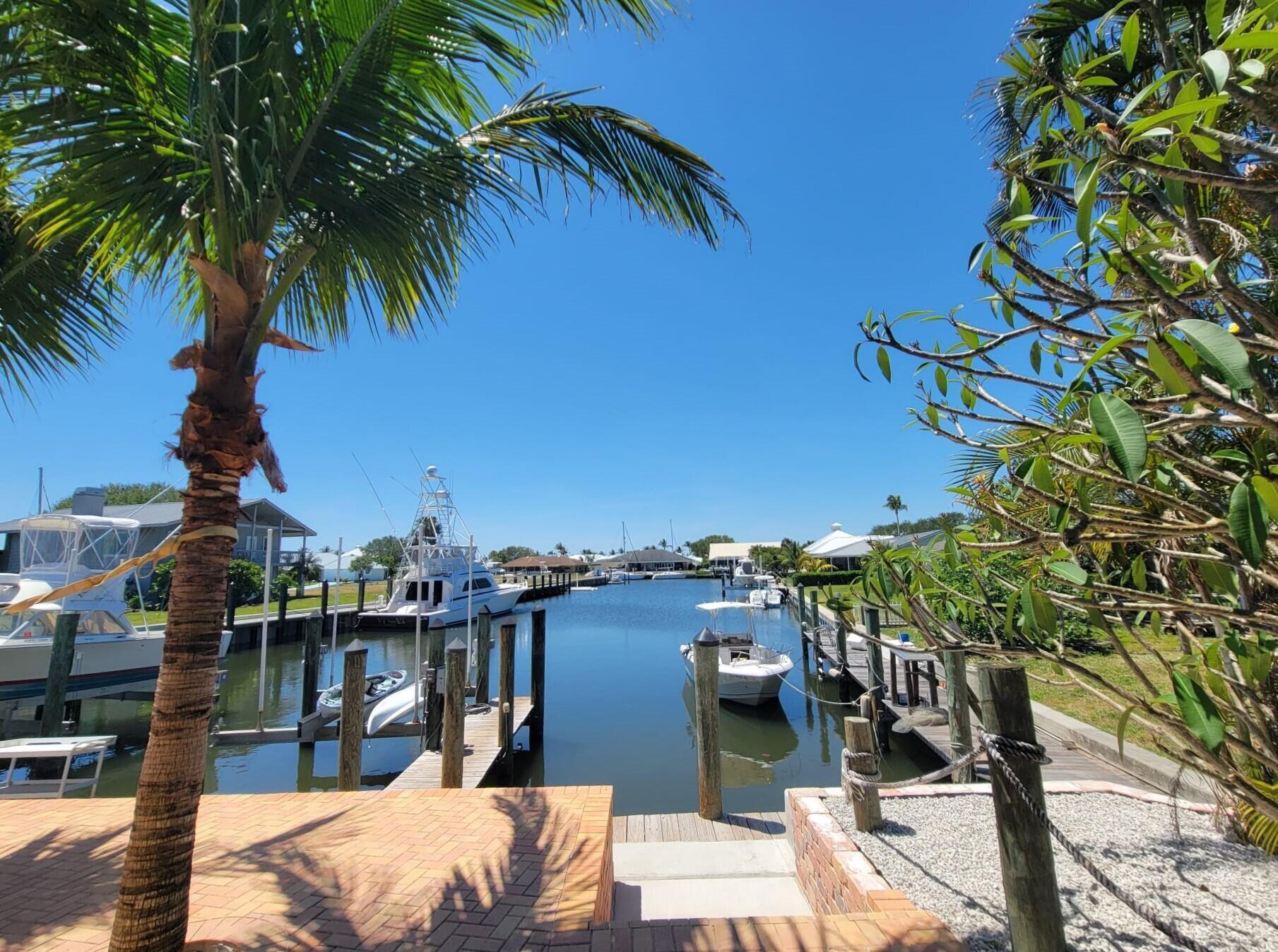 Queen's Cove - Residential Lease