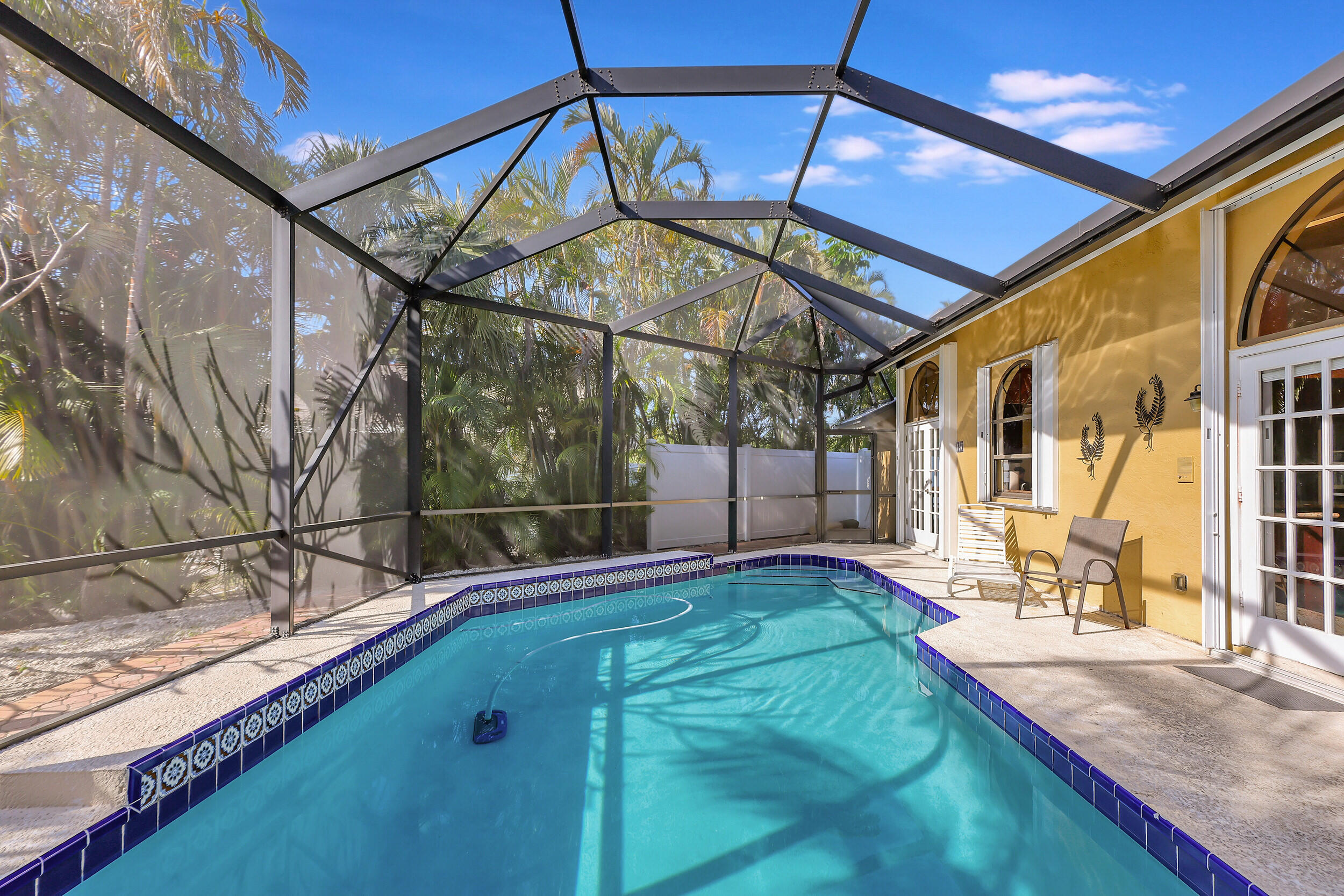 Queen's Cove - Residential Lease