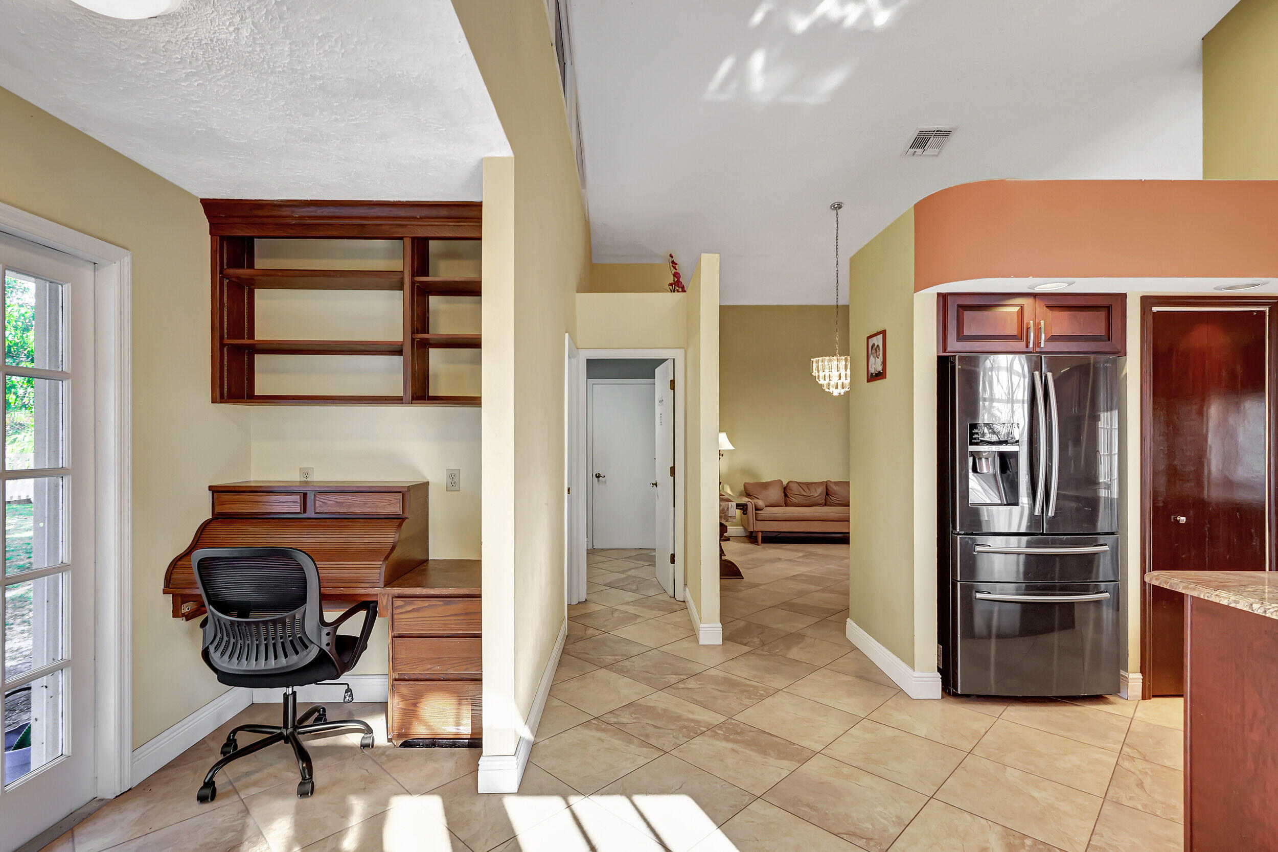 Queen's Cove - Residential Lease