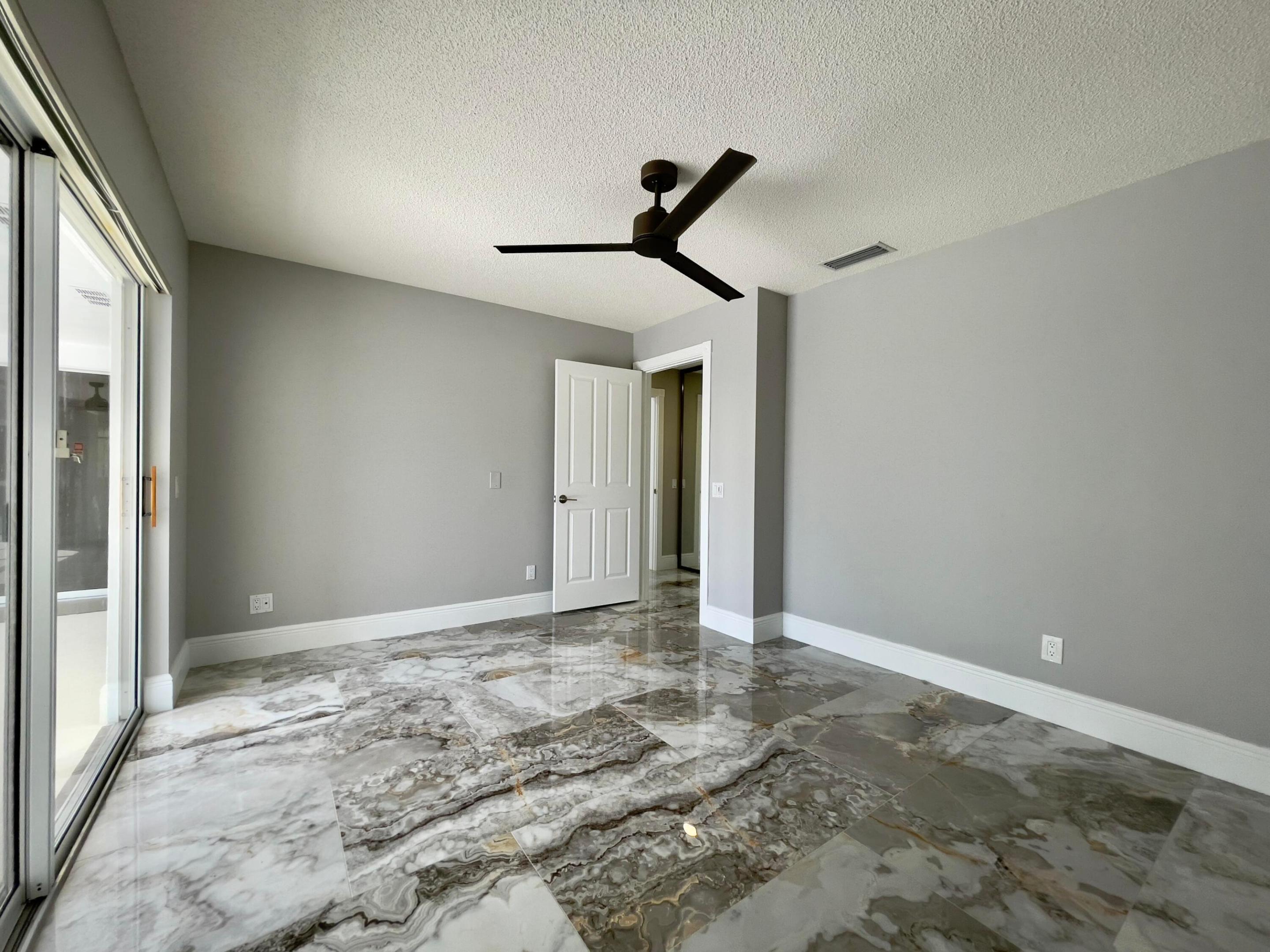 Oaks - Sun Terrace - Residential