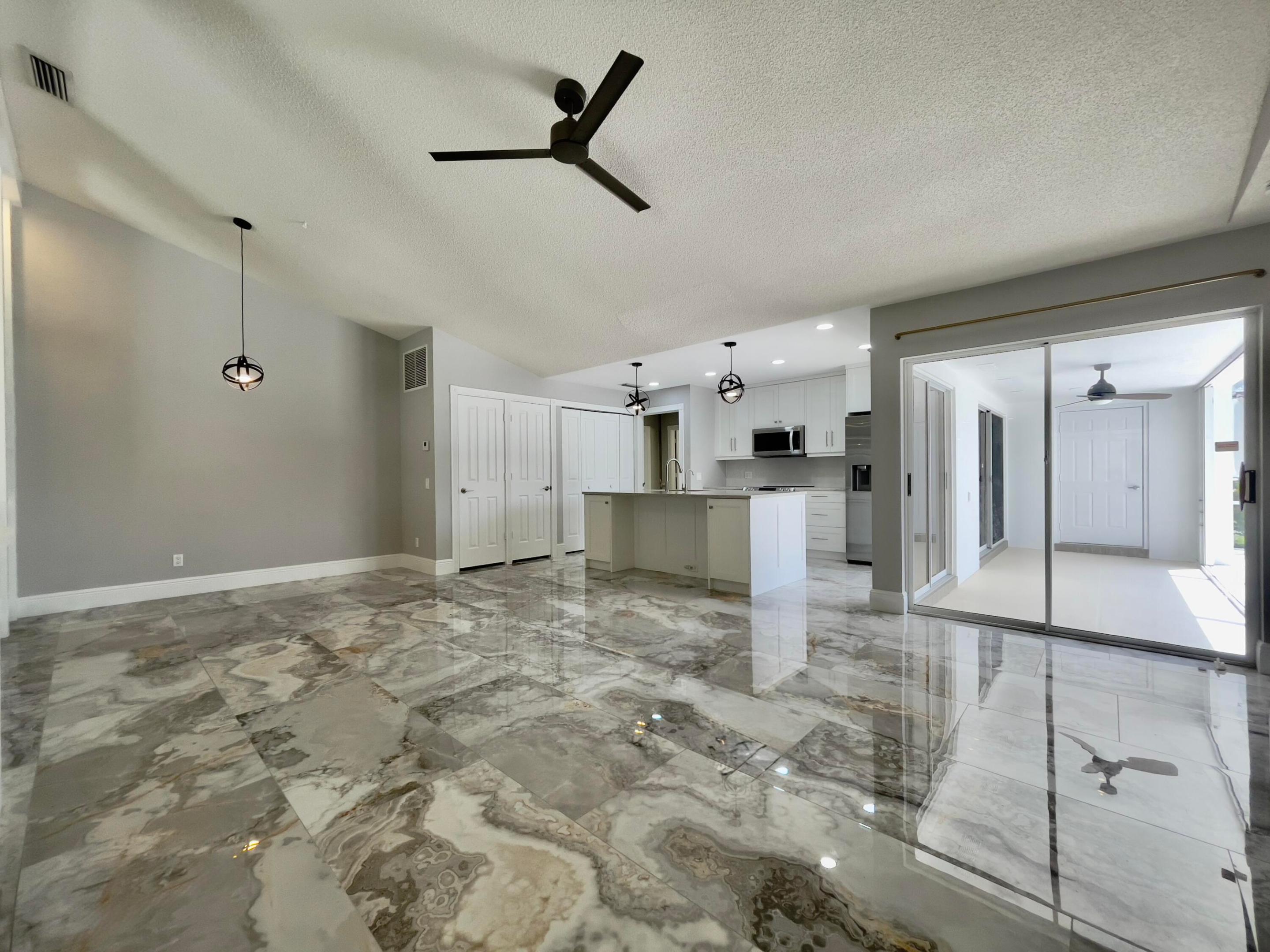 Oaks - Sun Terrace - Residential
