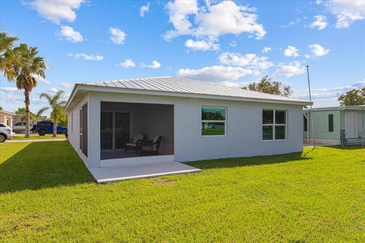 Spanish Lakes Riverside - Residential