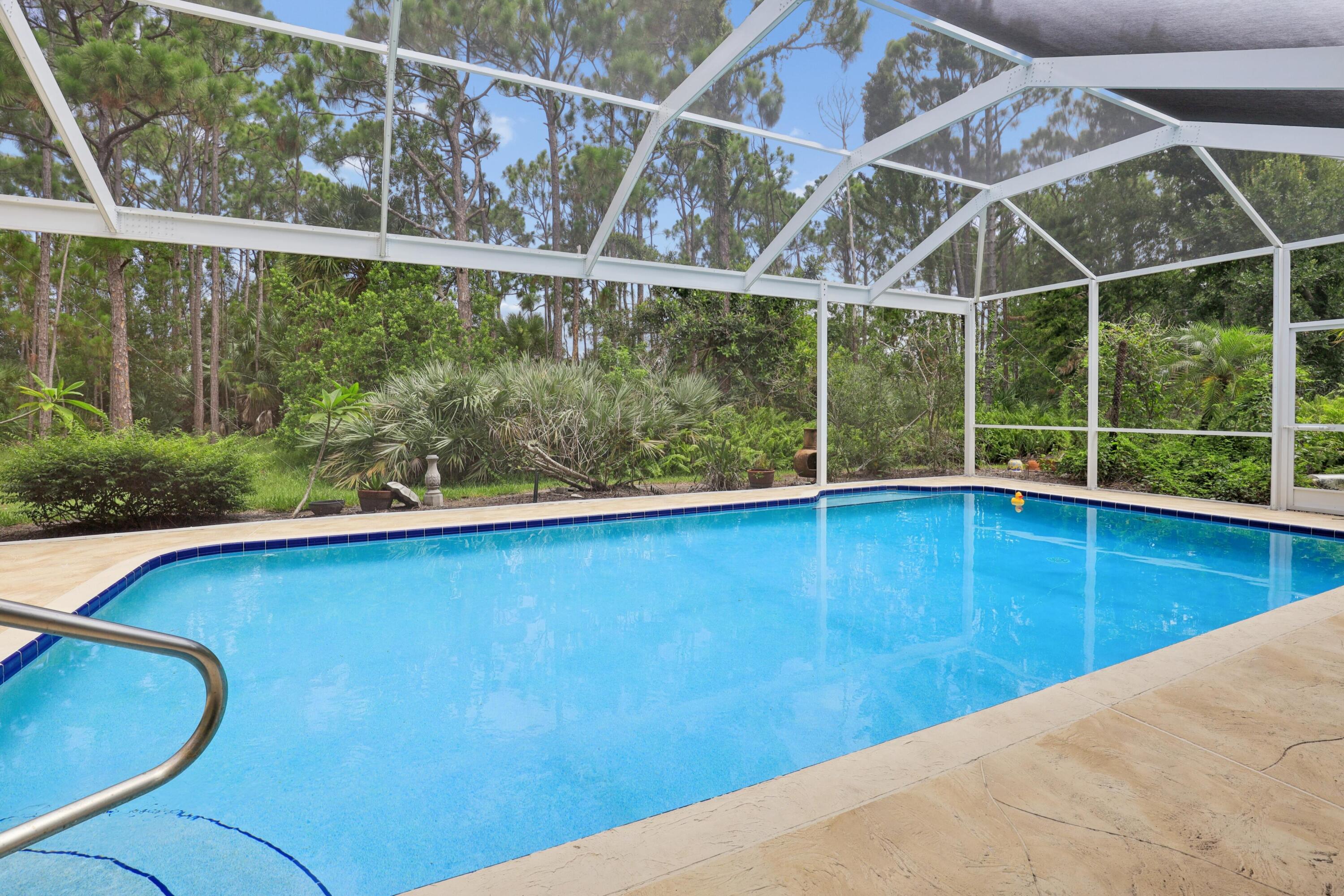 LOST LAKE AT HOBE SOUND - Residential