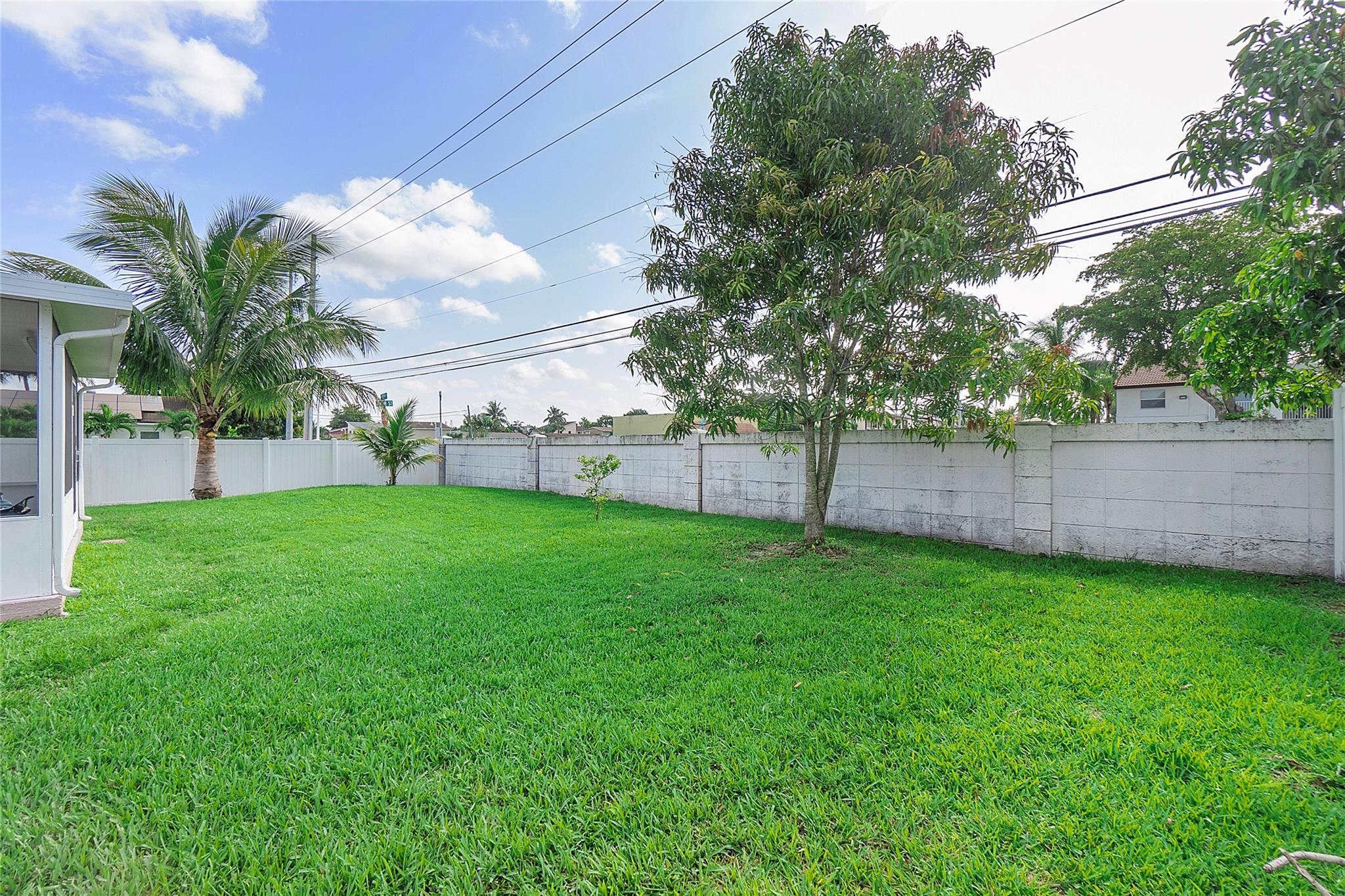 North Lauderdale Village - Residential