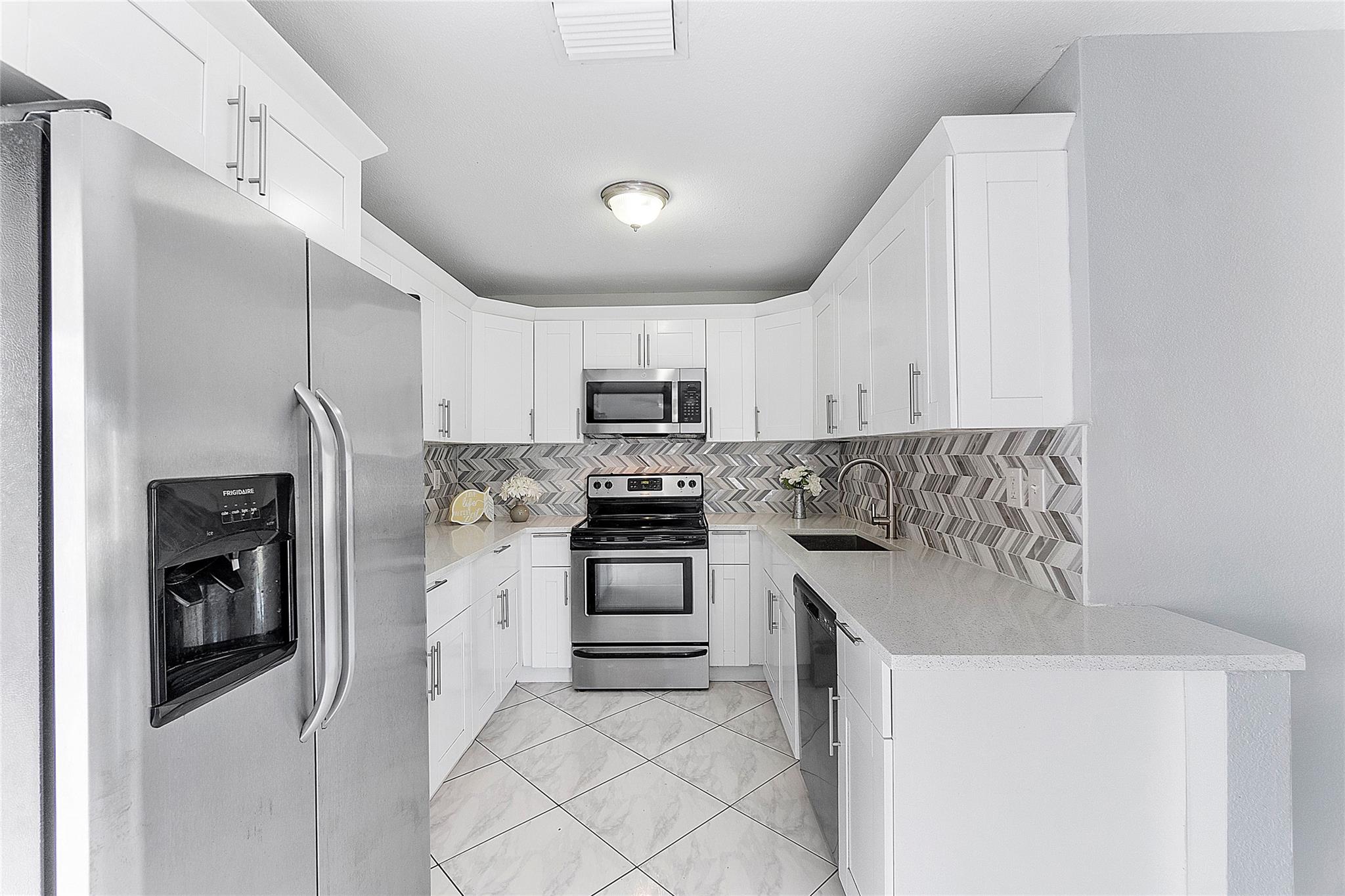 North Lauderdale Village - Residential