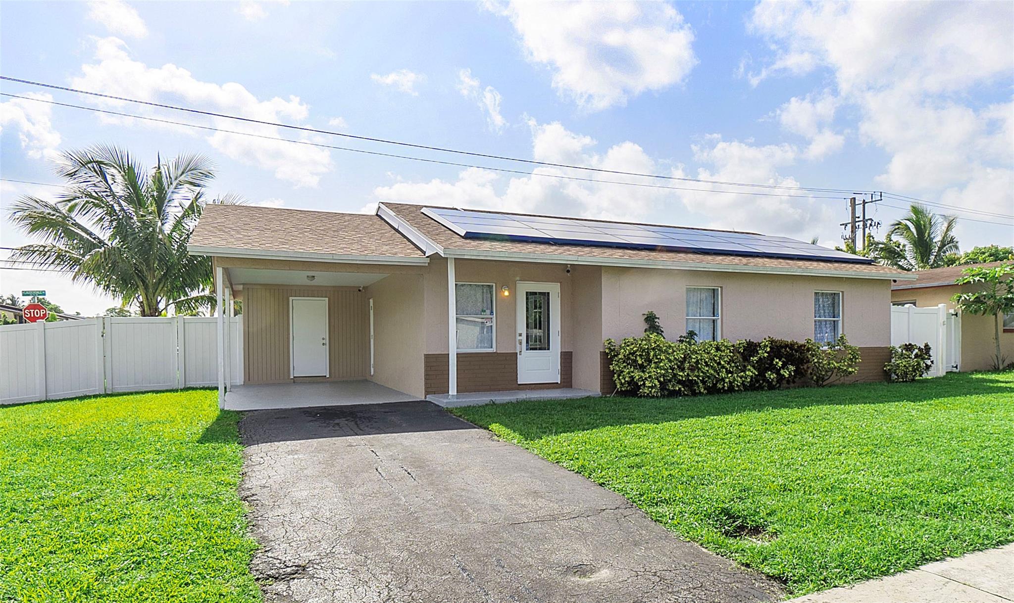 North Lauderdale Village - Residential