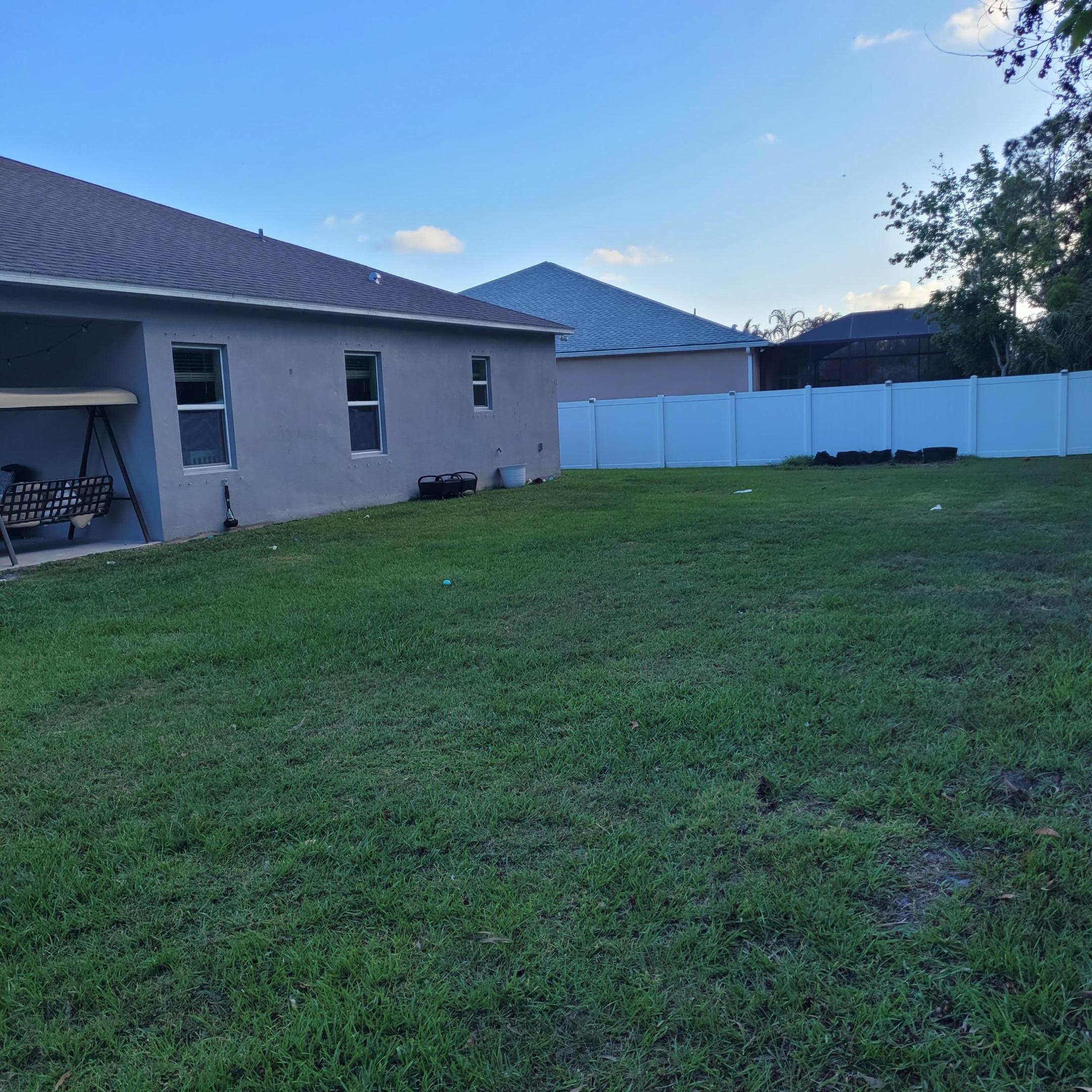 PORT ST LUCIE SECTION 48 1ST REPLAT - Residential