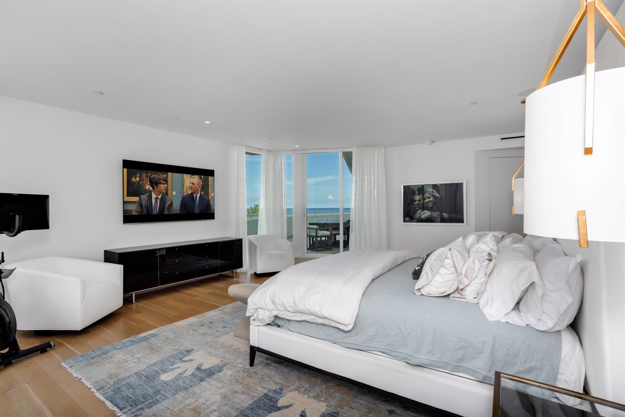 ARAGON CONDO - Residential
