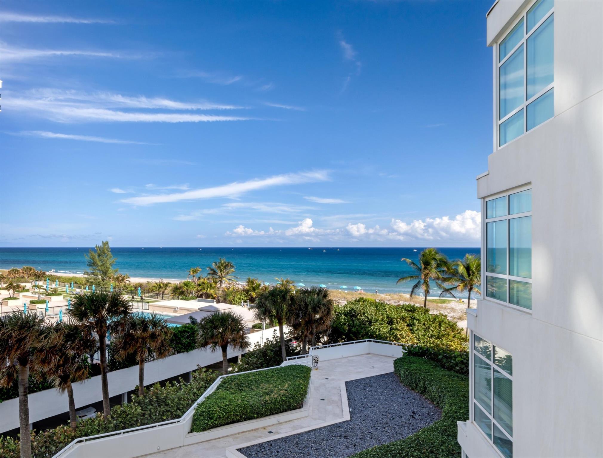 ARAGON CONDO - Residential