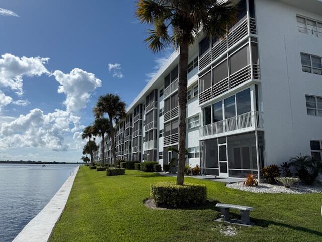 PORTS O CALL CONDO S A, B, C AND D - Residential