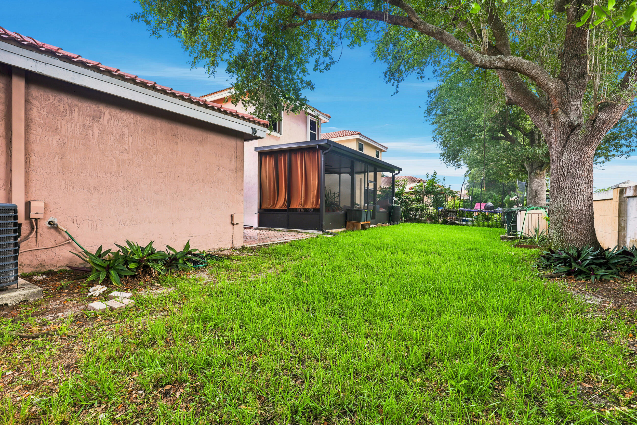 HOME DYNAMICS SUNRISE PLAT - Residential Lease