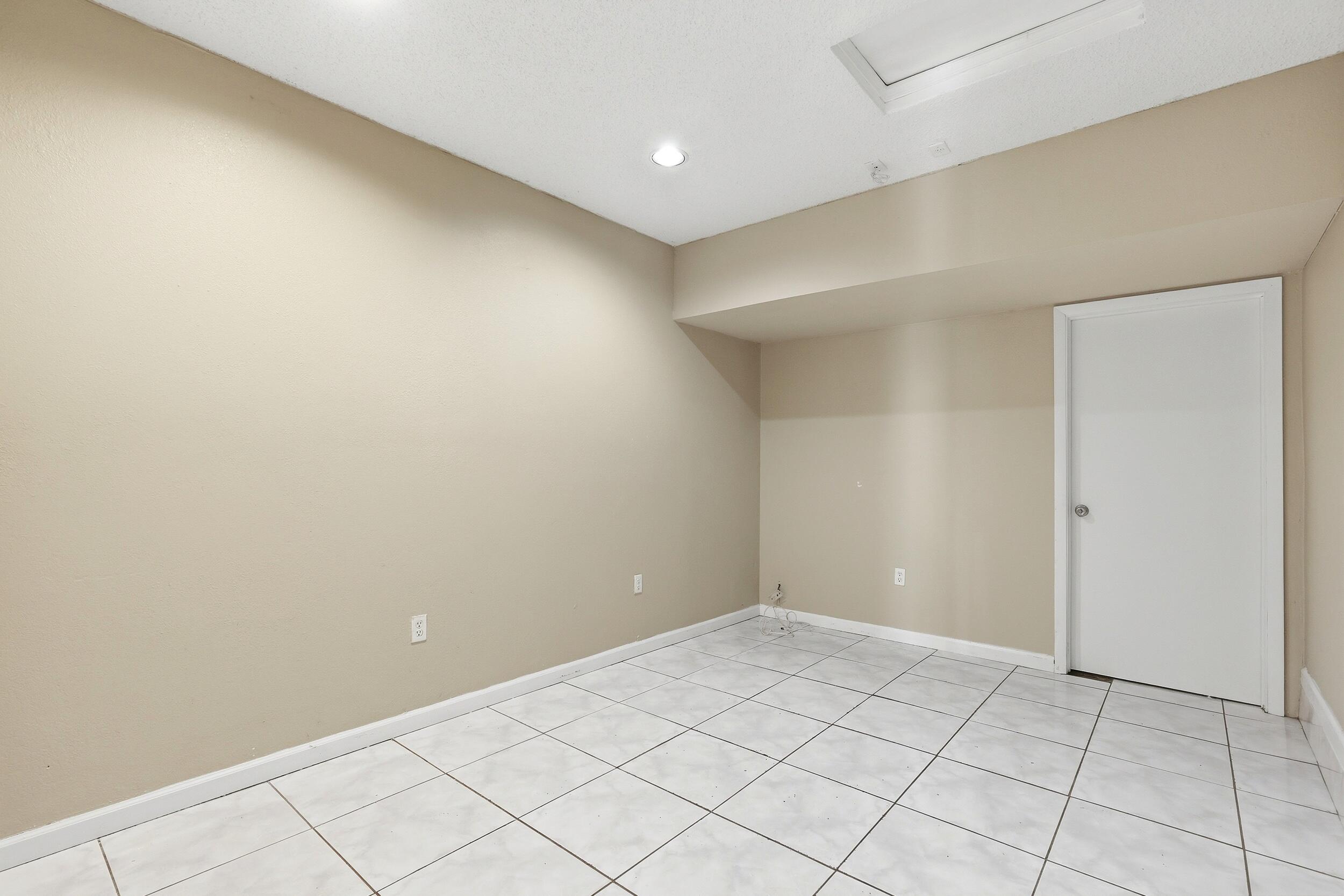 HOME DYNAMICS SUNRISE PLAT - Residential Lease