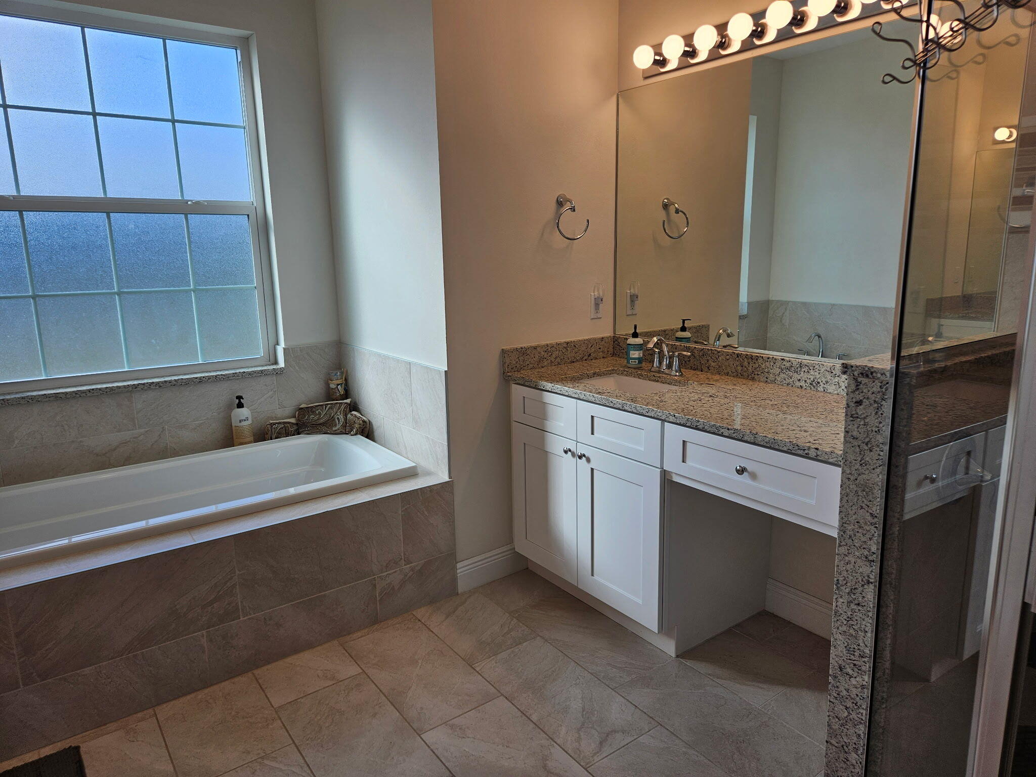 PORT ST LUCIE SECTION 44 - Residential Lease