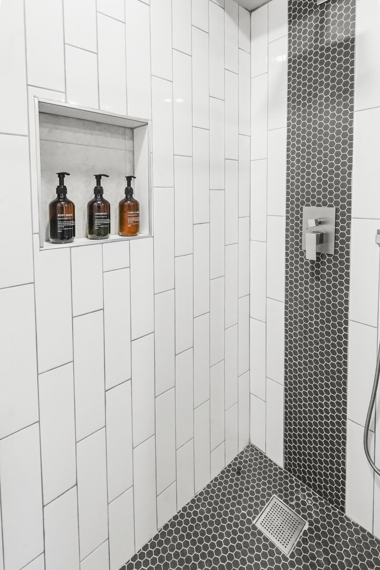 ROYAL PARK GARDENS I-C CONDO - Residential Lease